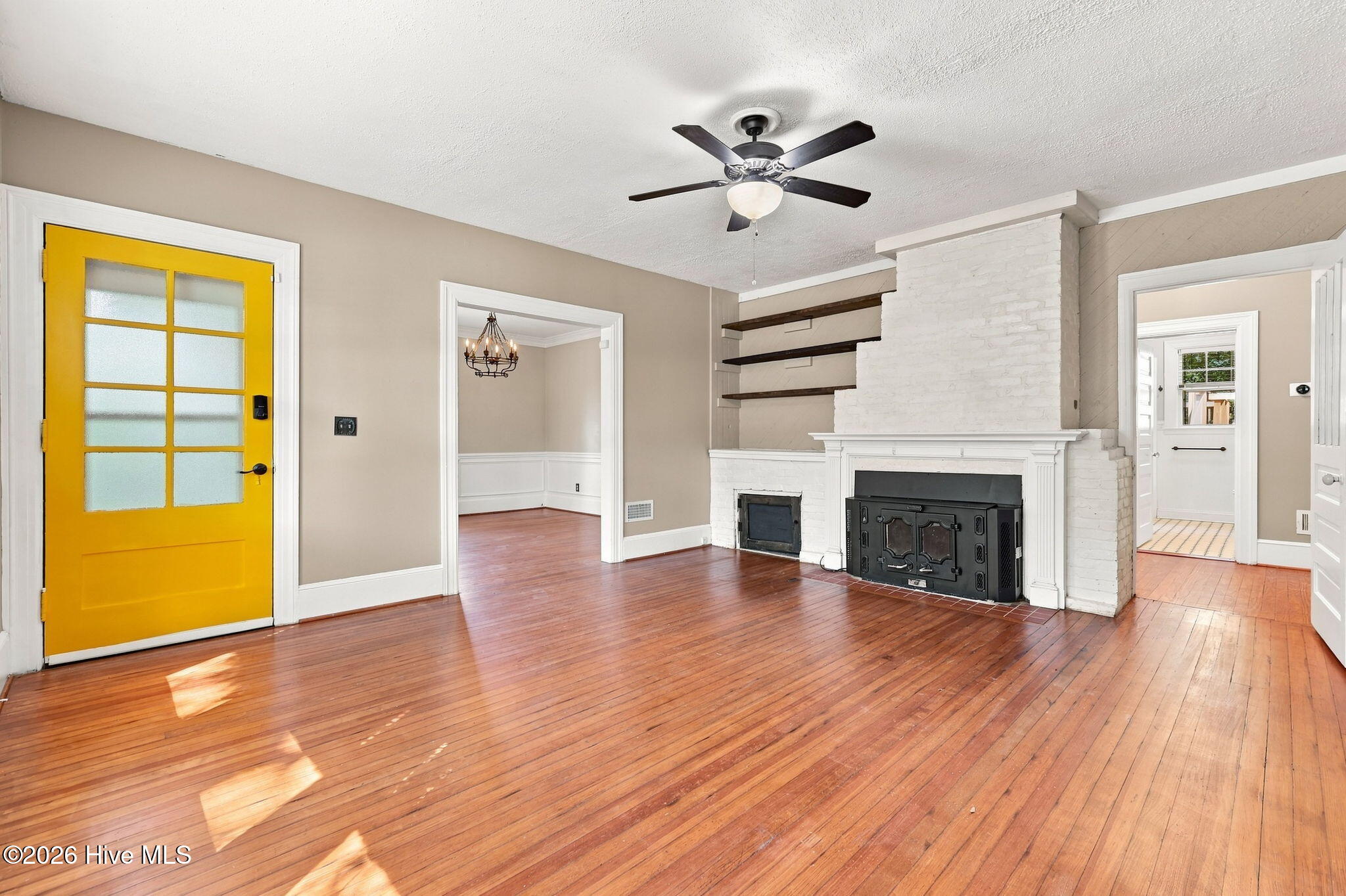 404 Pearl Street Property Photo 7