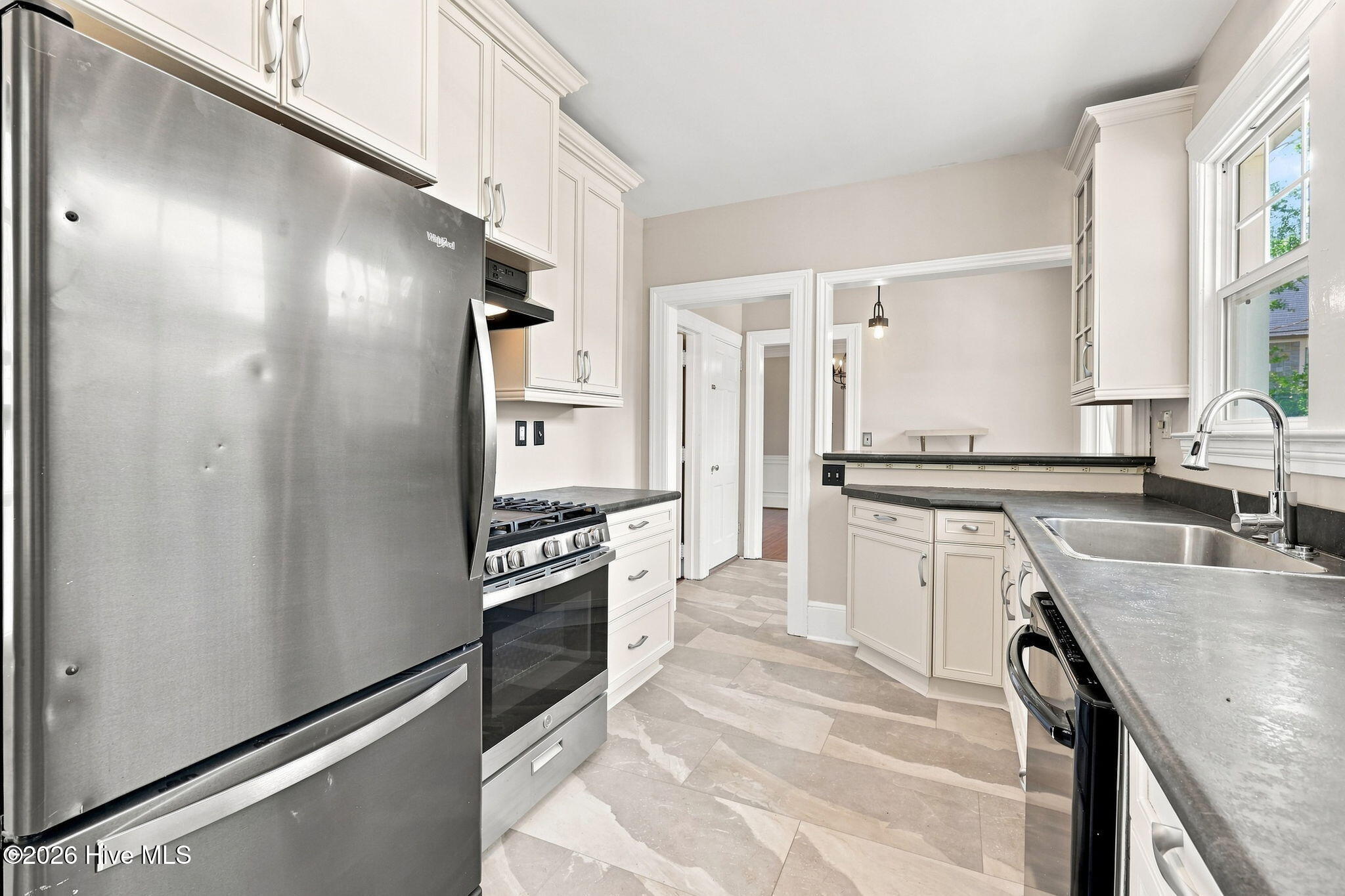 404 Pearl Street Property Photo 16