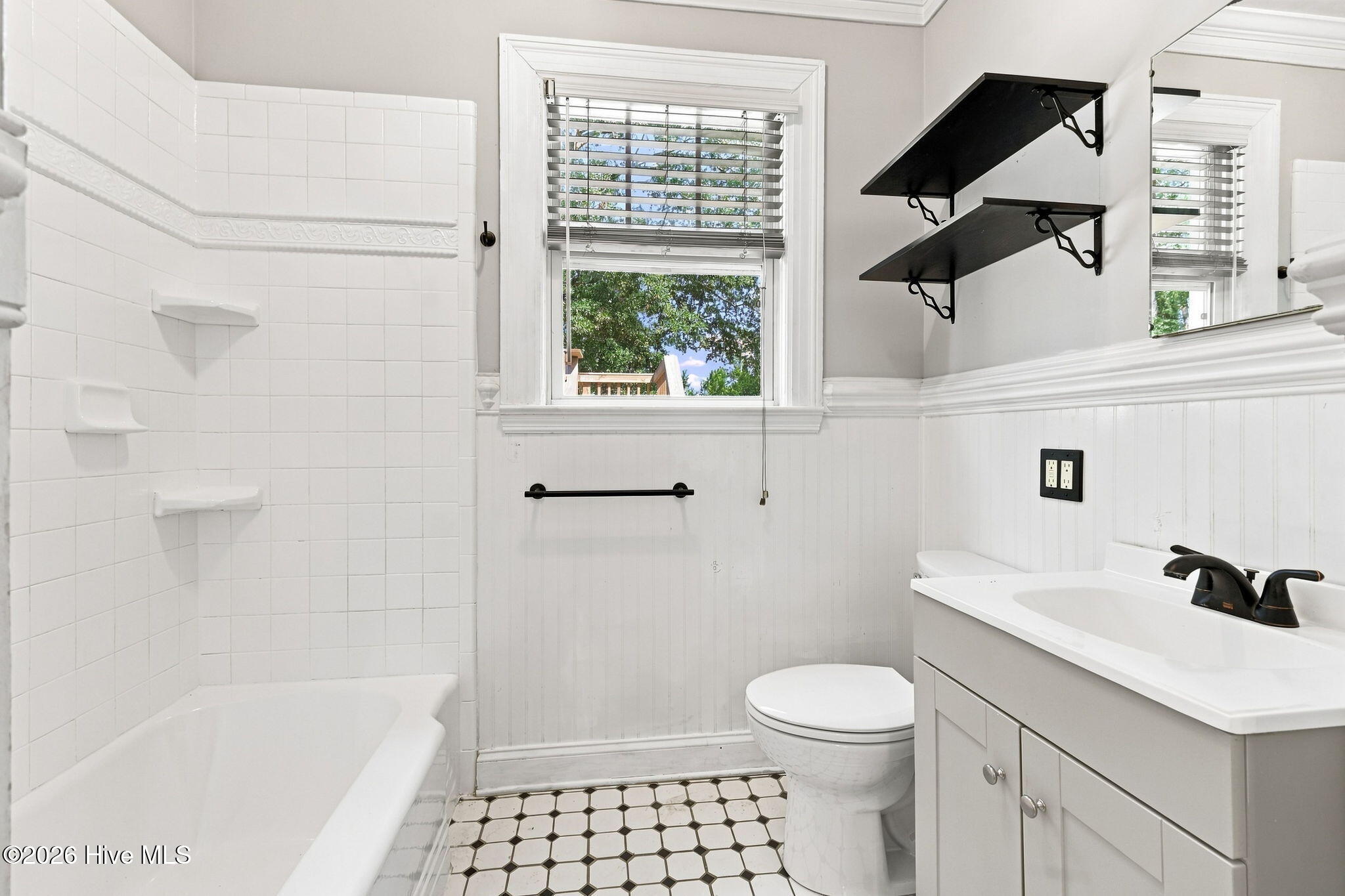 404 Pearl Street Property Photo 22