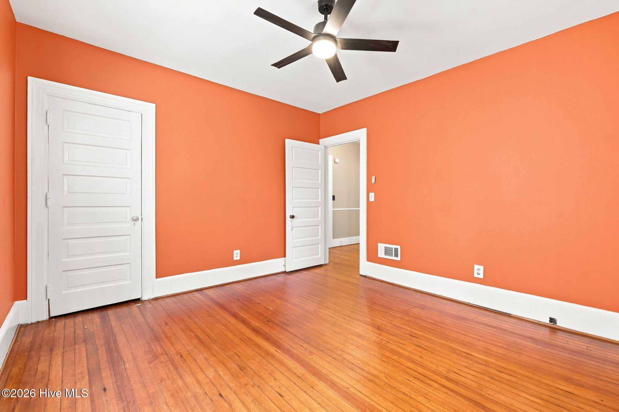 404 Pearl Street Property Photo 23