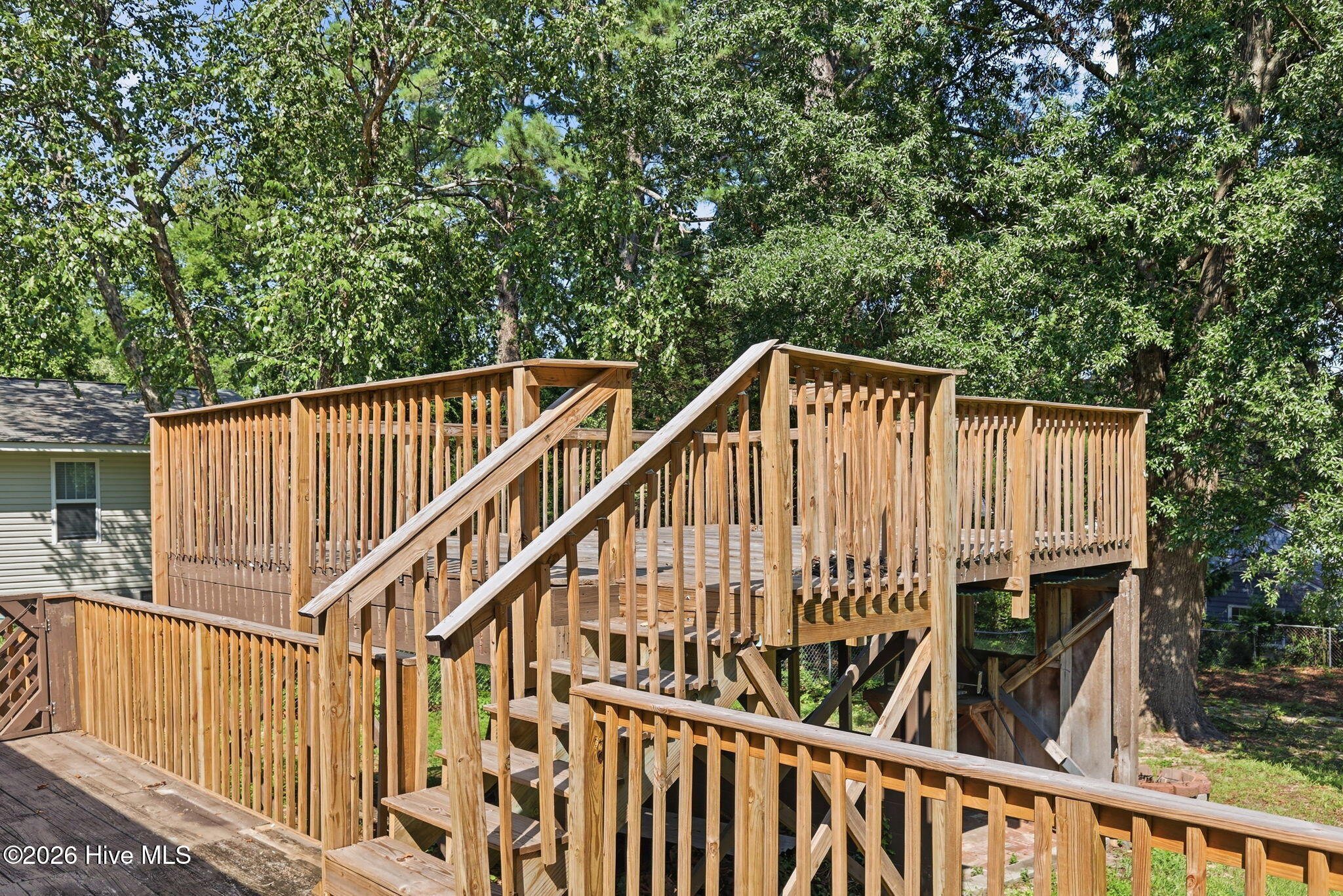 404 Pearl Street Property Photo 28