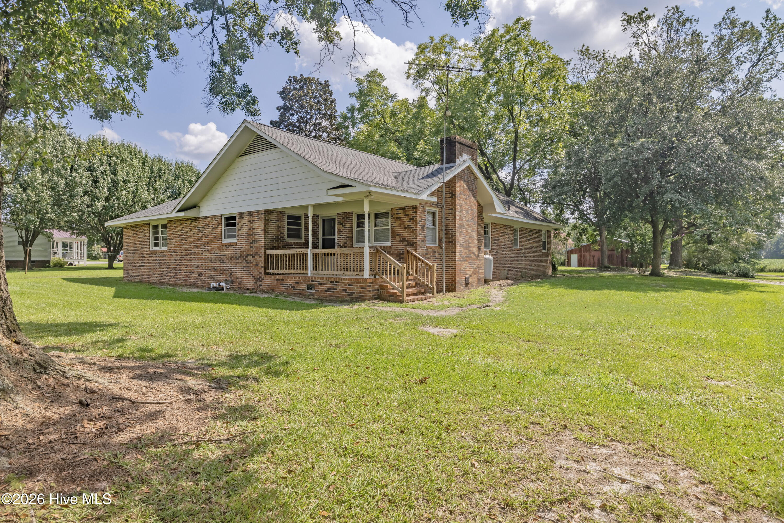 298 Cypress Creek Road Property Photo 1
