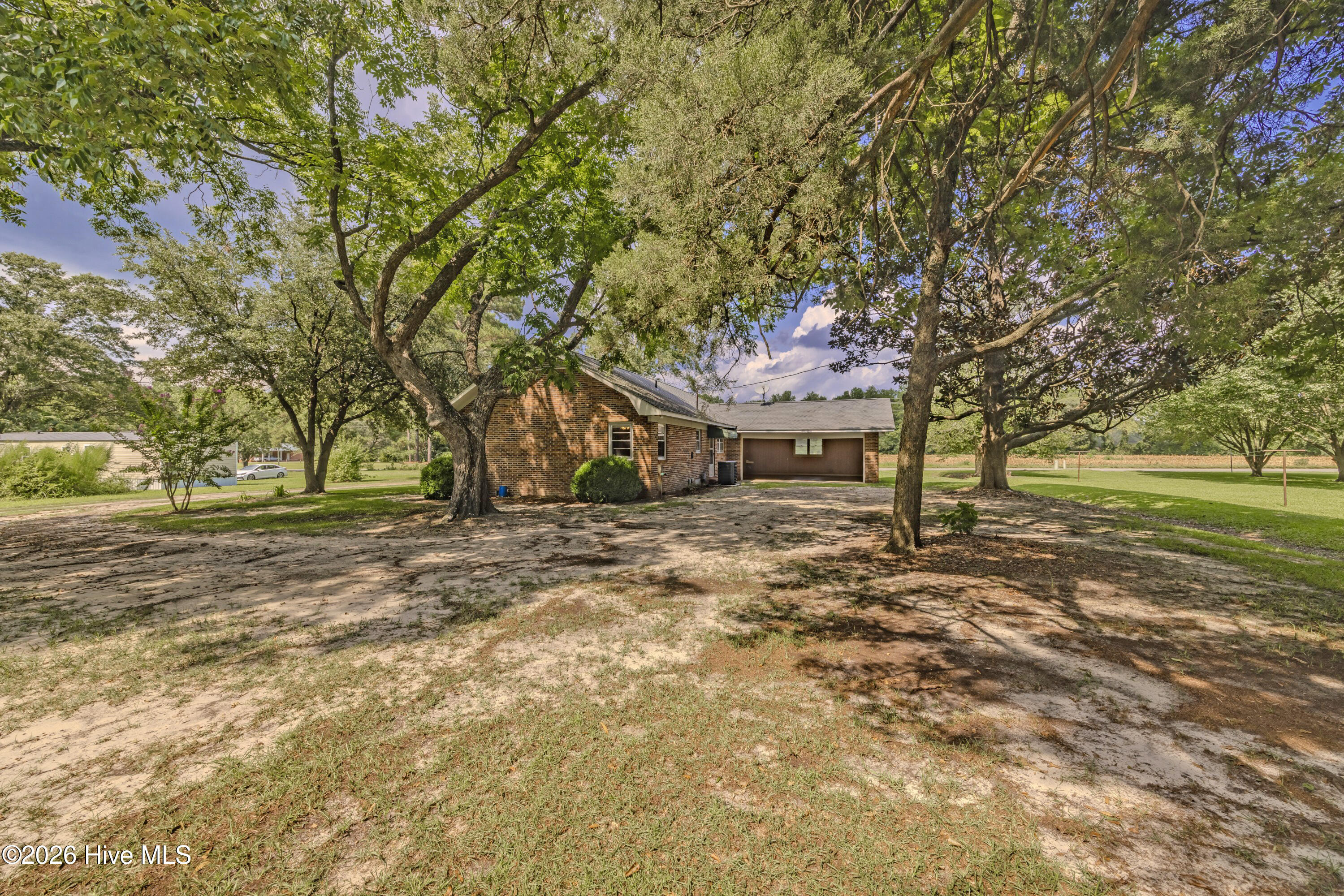 298 Cypress Creek Road Property Photo 3