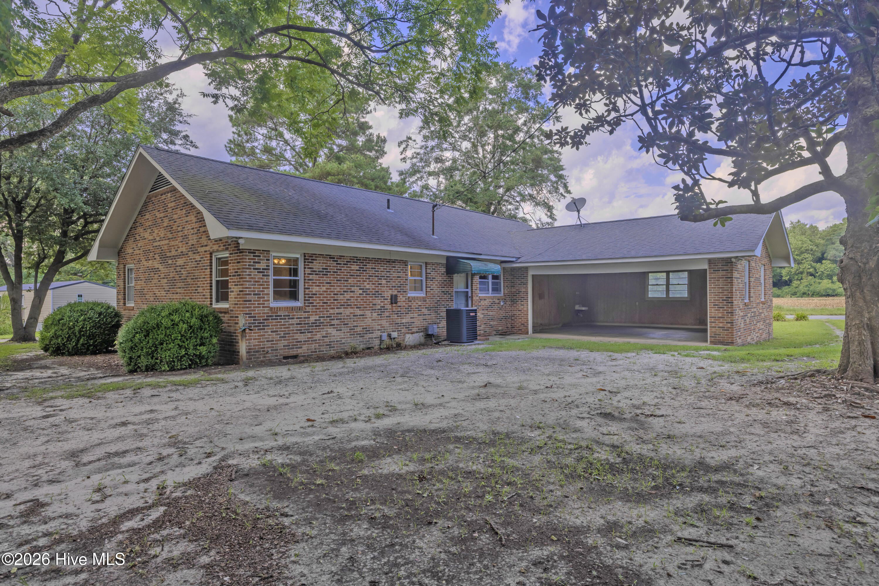 298 Cypress Creek Road Property Photo 7