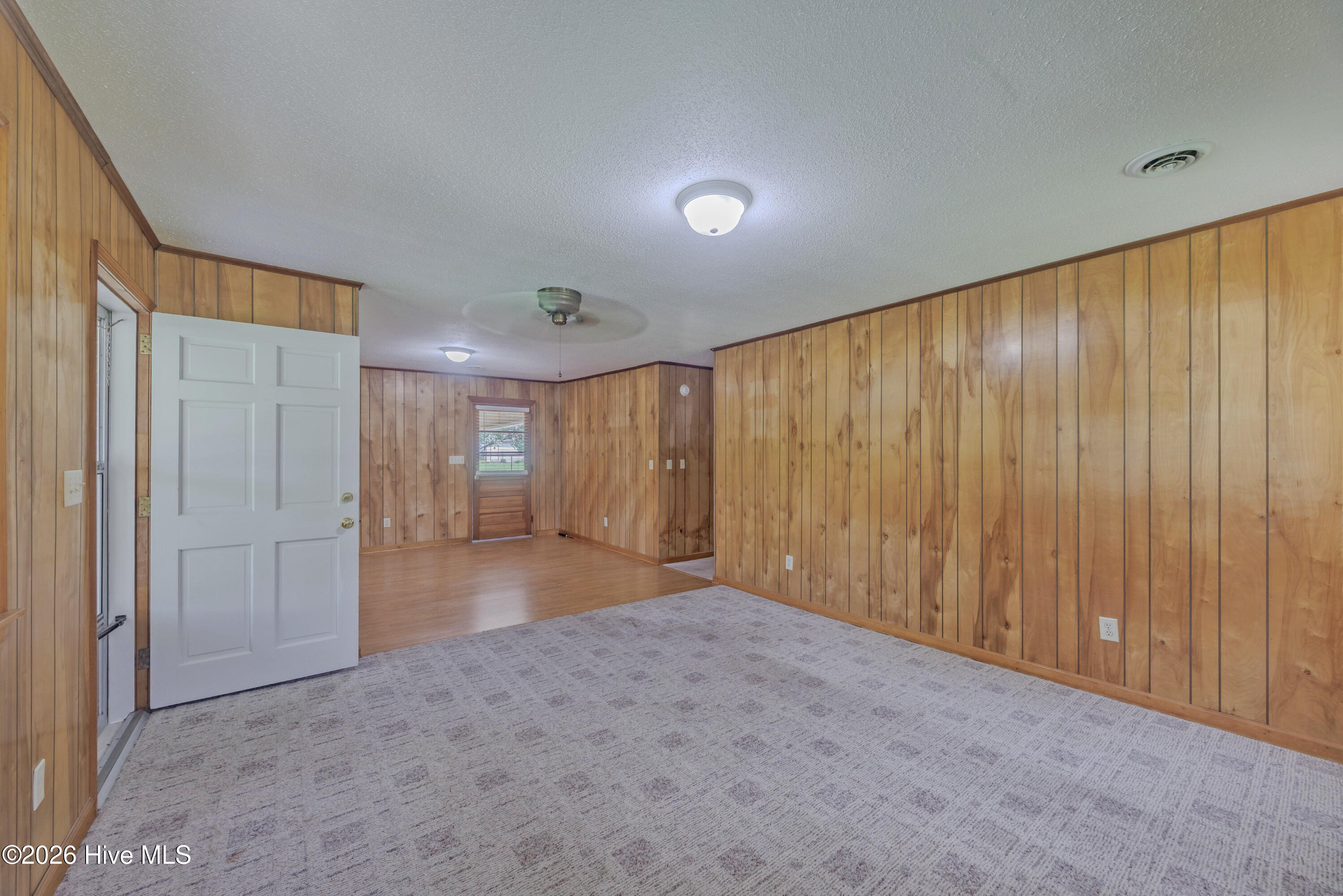 298 Cypress Creek Road Property Photo 10
