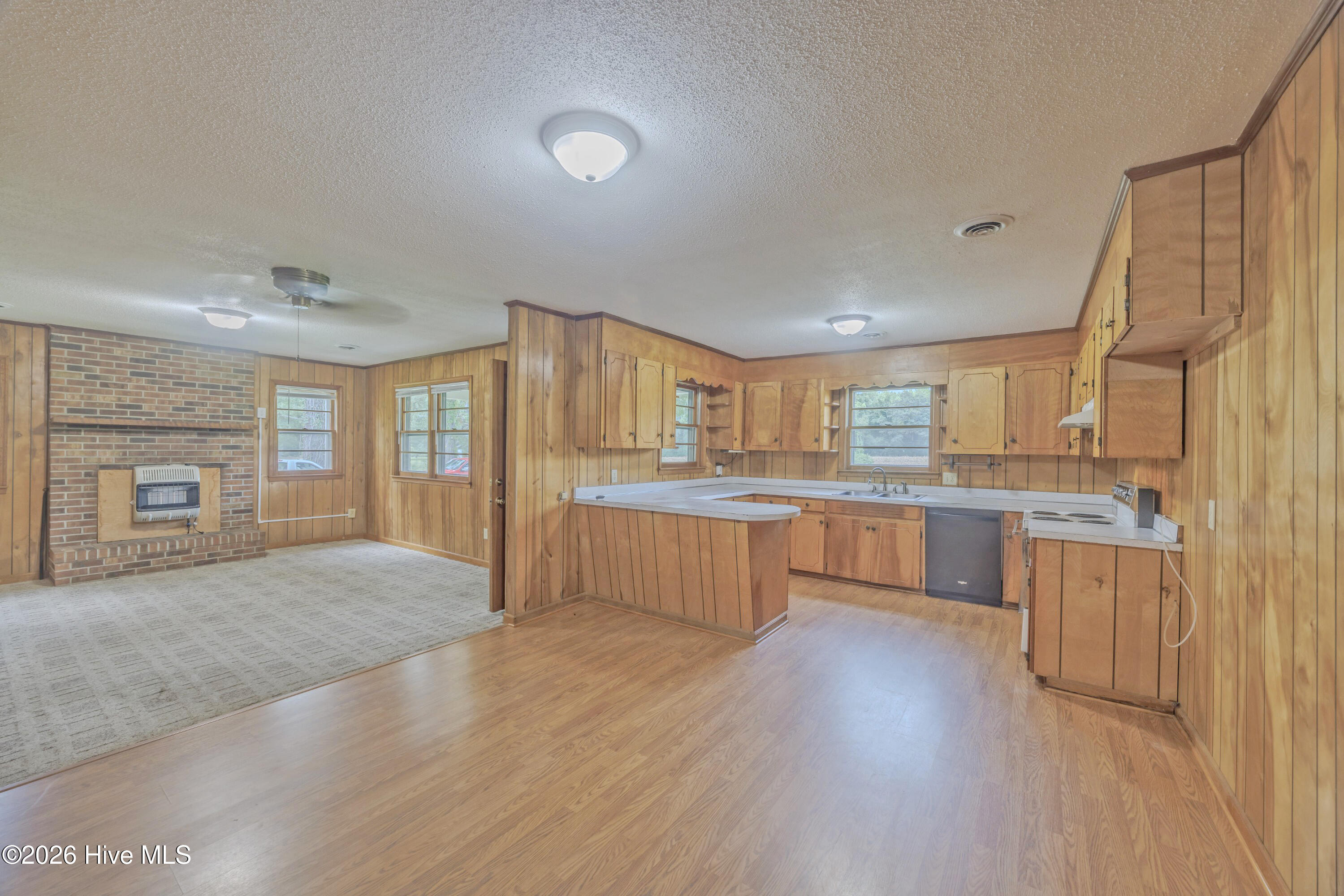 298 Cypress Creek Road Property Photo 12