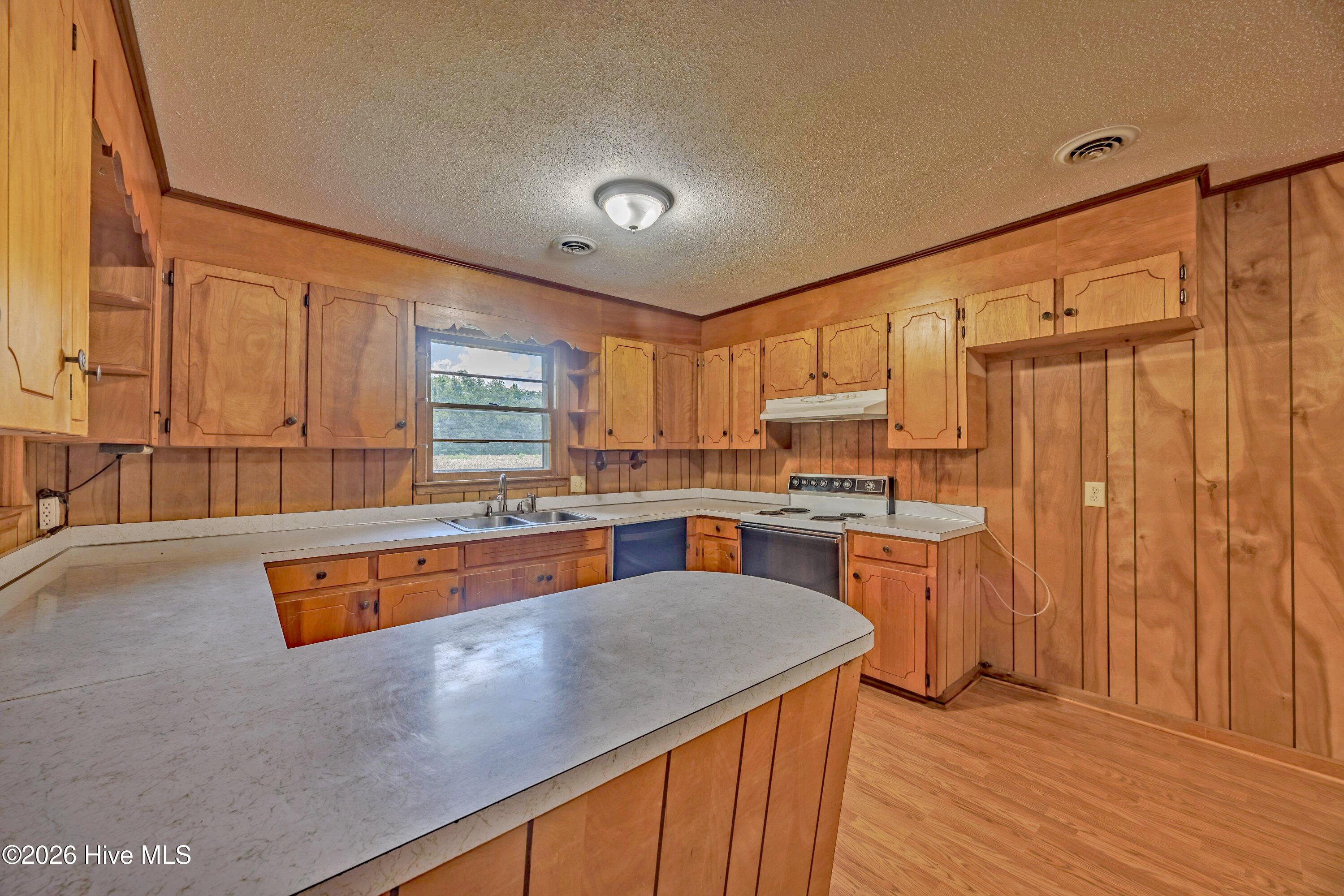 298 Cypress Creek Road Property Photo 14