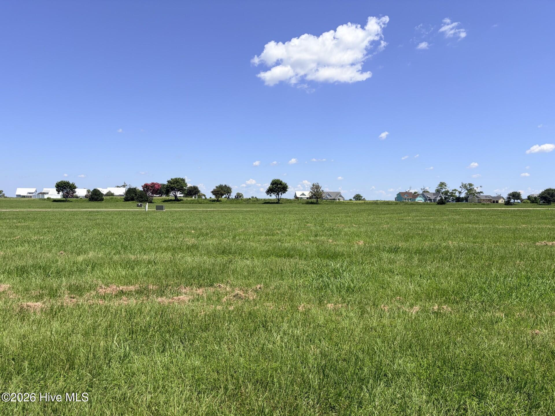 137-139 333 Regency Circle Property Photo 4