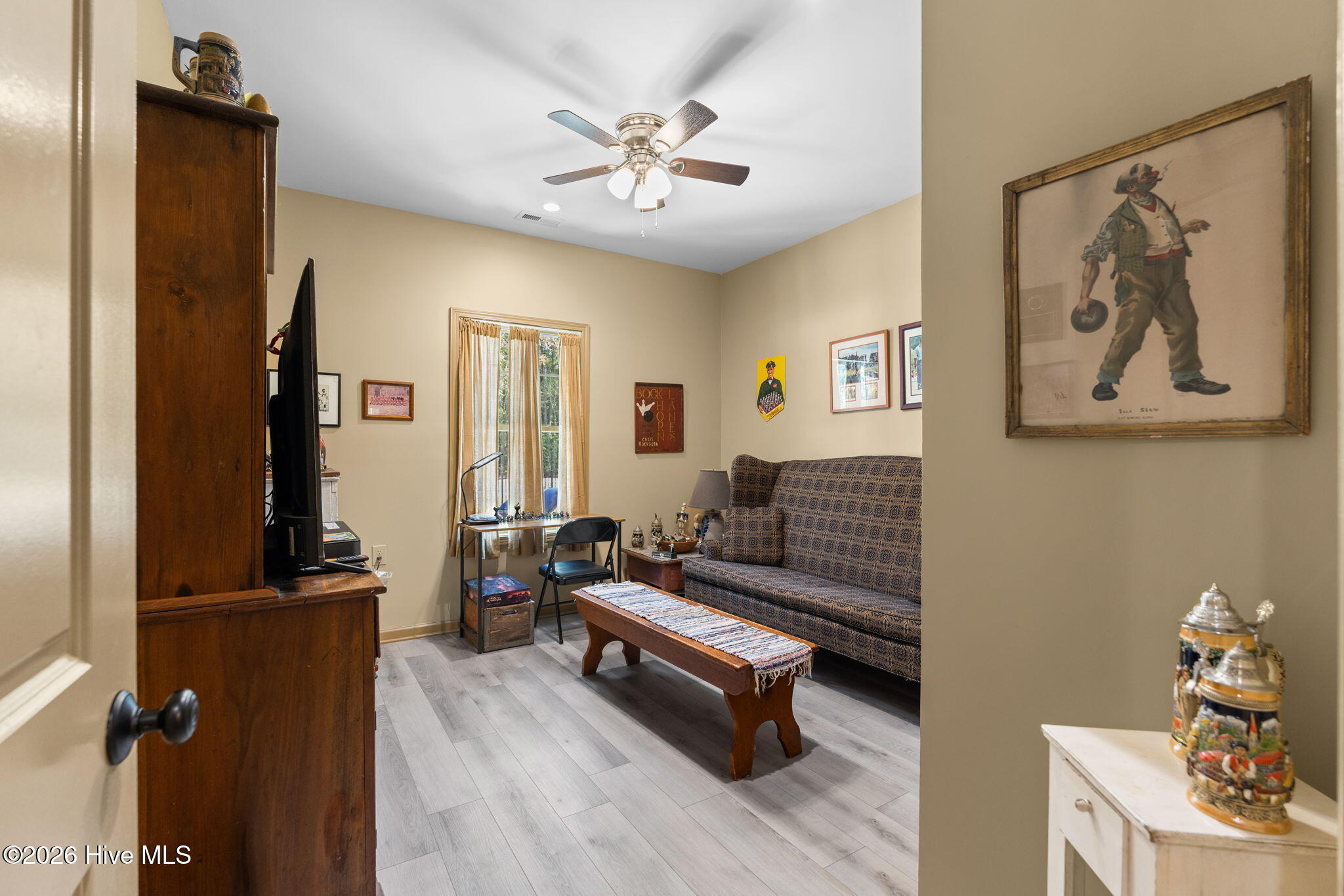188 Boundary Loop Road Nw Property Photo 22