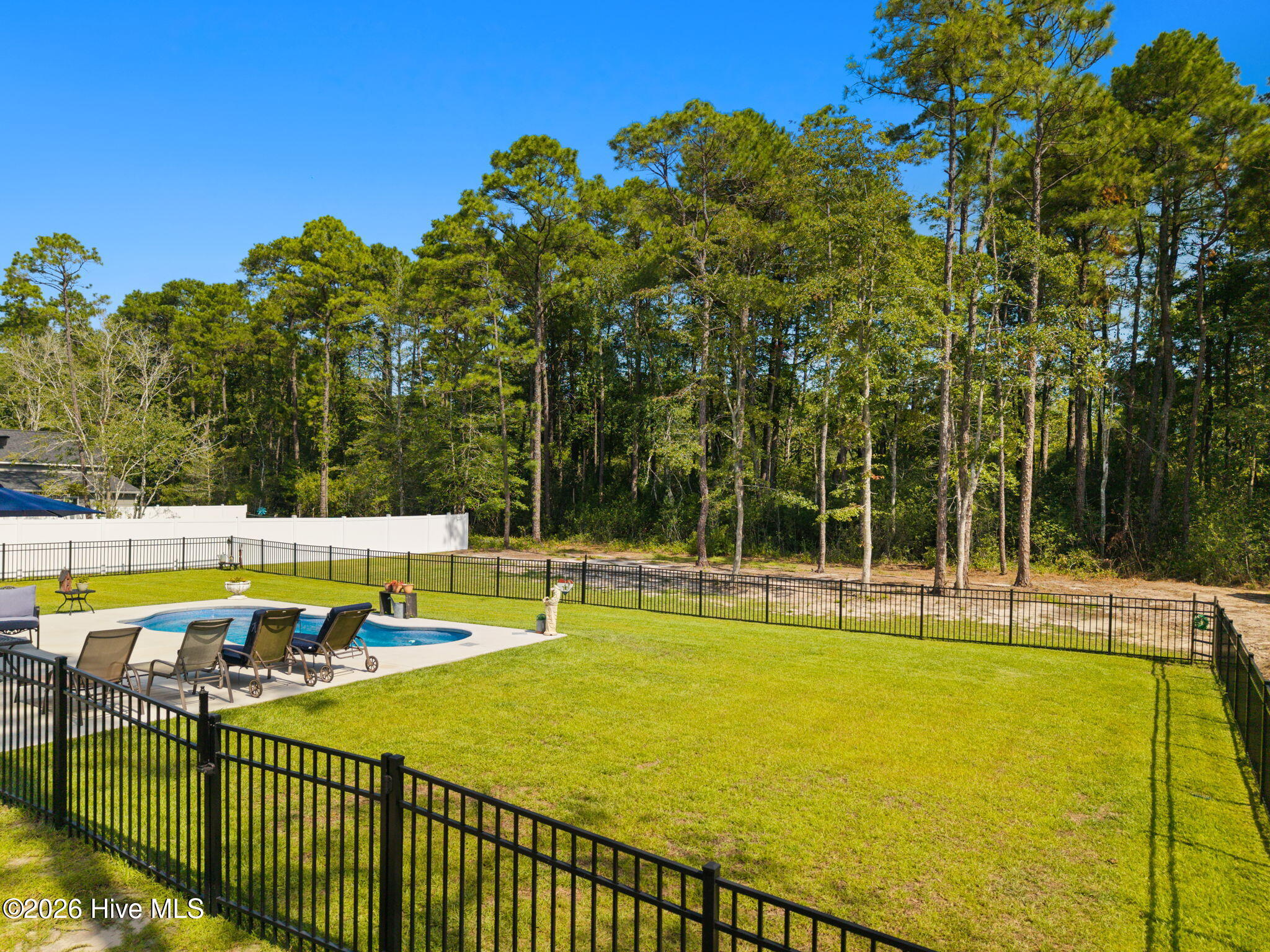 188 Boundary Loop Road Nw Property Photo 31