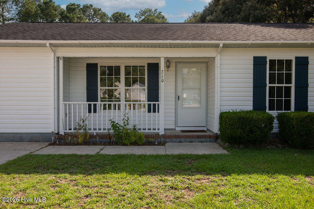 210 Choke Cherry S Property Photo 4