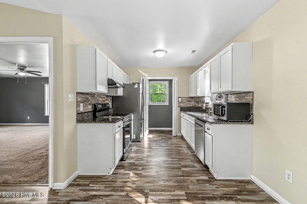 210 Choke Cherry S Property Photo 15