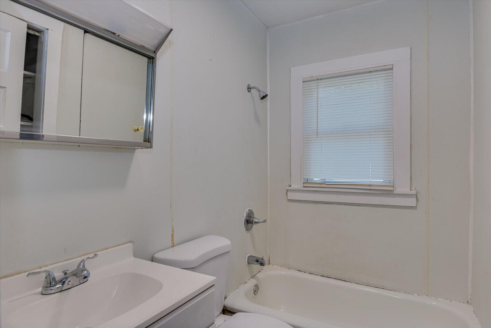 605 Jefferson Drive Property Photo 13