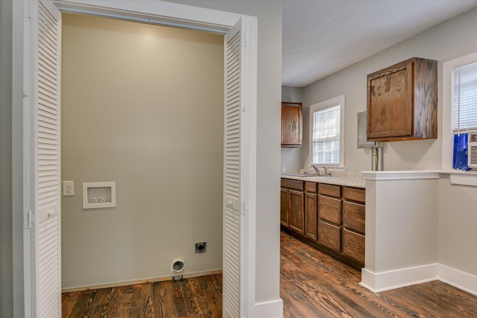 605 Jefferson Drive Property Photo 14