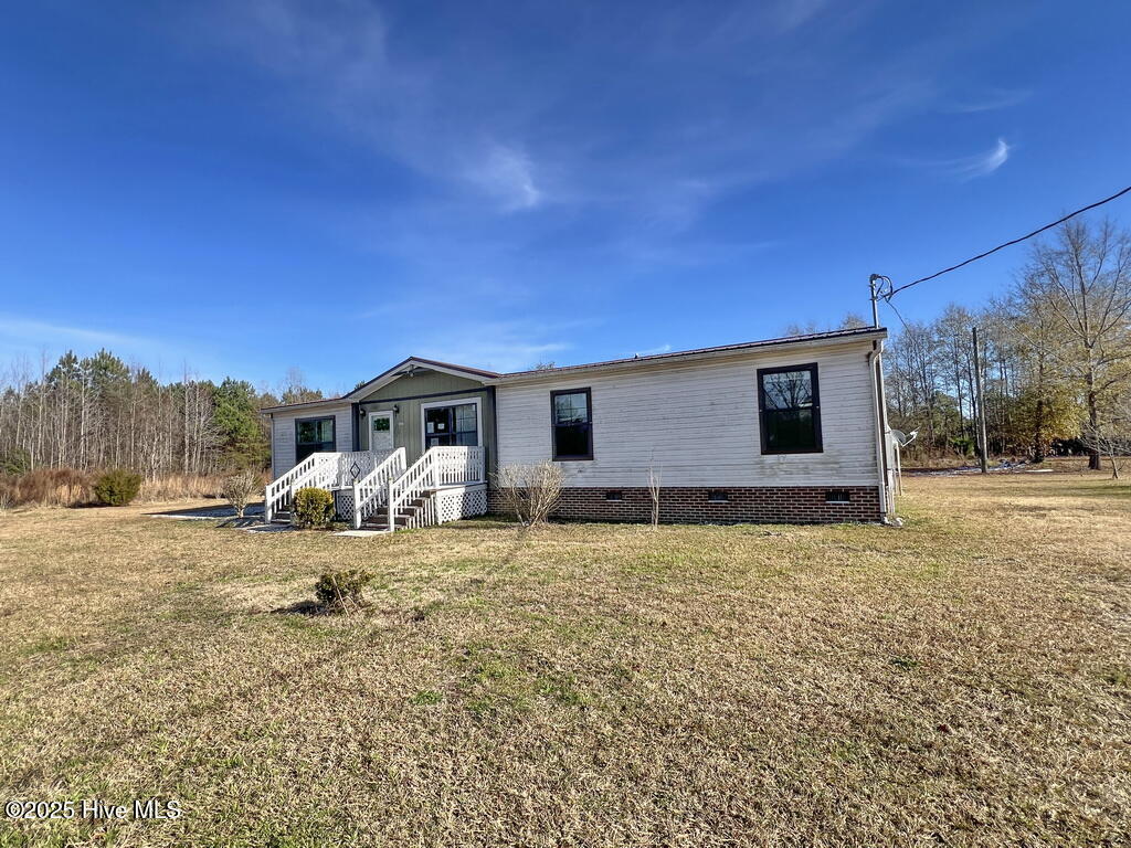 122 Riddick Street Property Photo 1