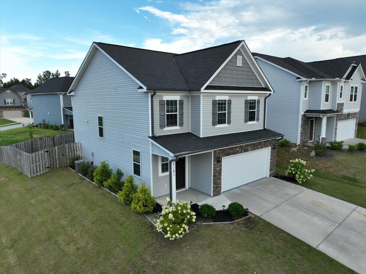 5121 Heathbrook Drive Property Photo 6