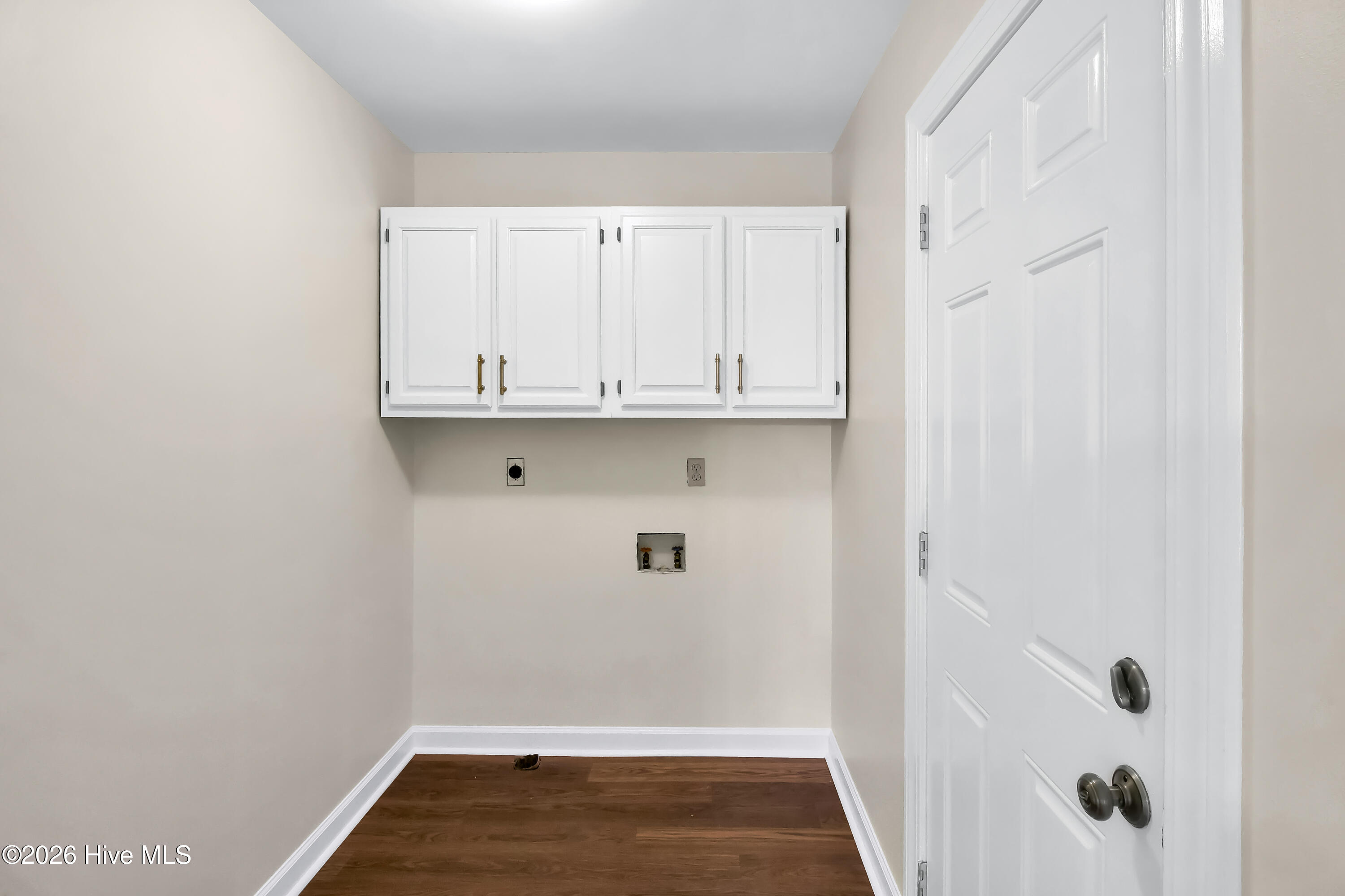 501 Wythe Grove Property Photo 18