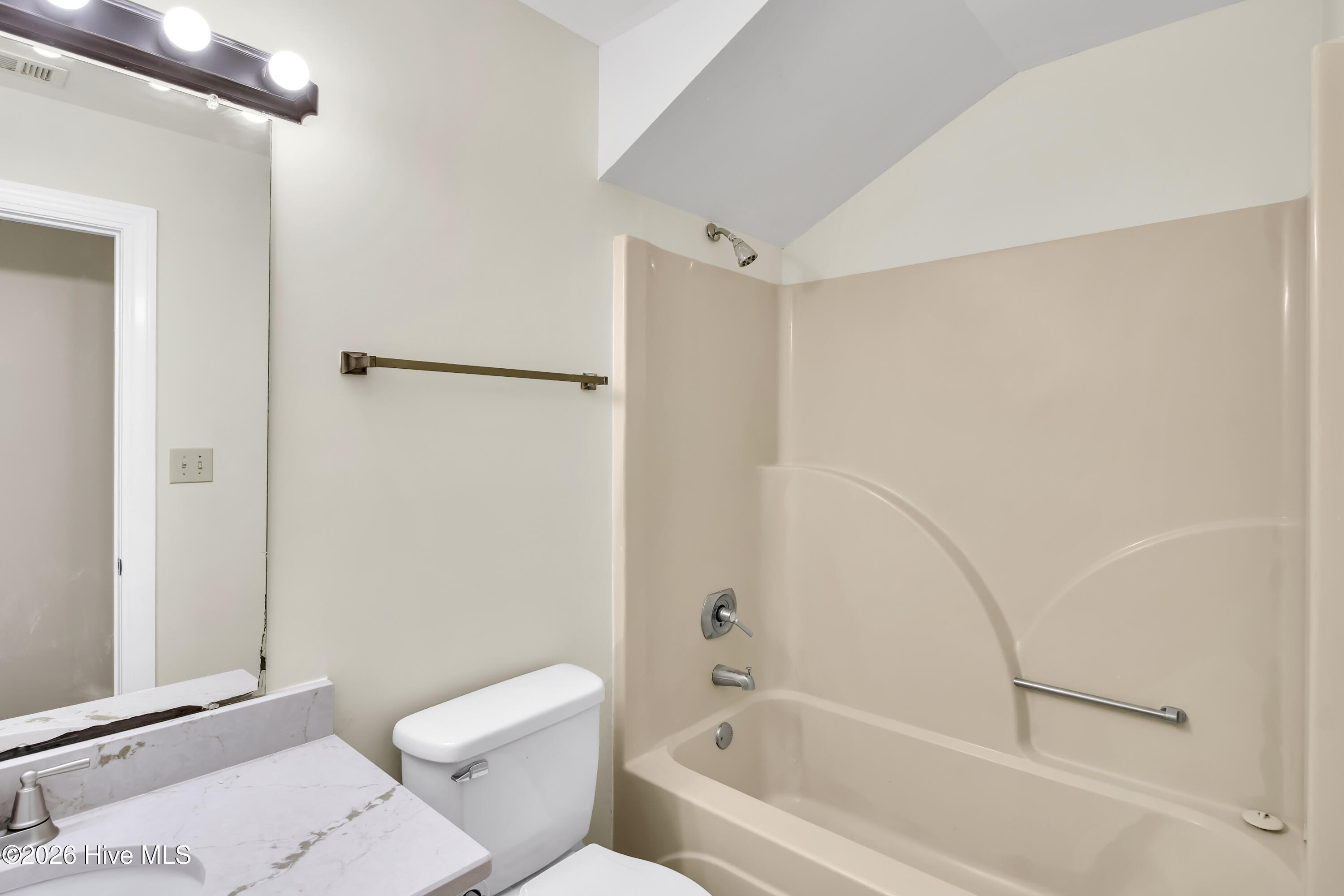 501 Wythe Grove Property Photo 38