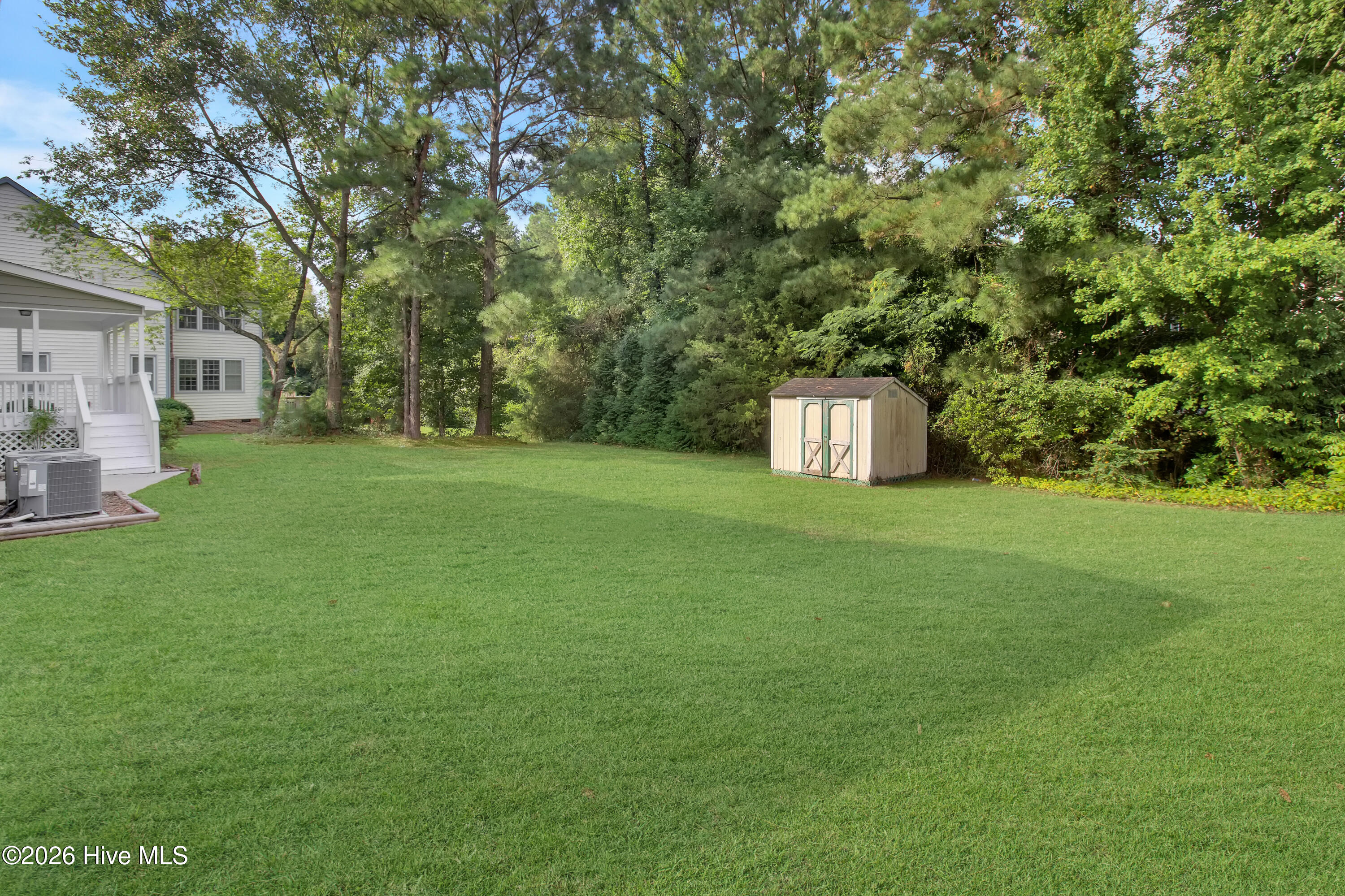 501 Wythe Grove Property Photo 44