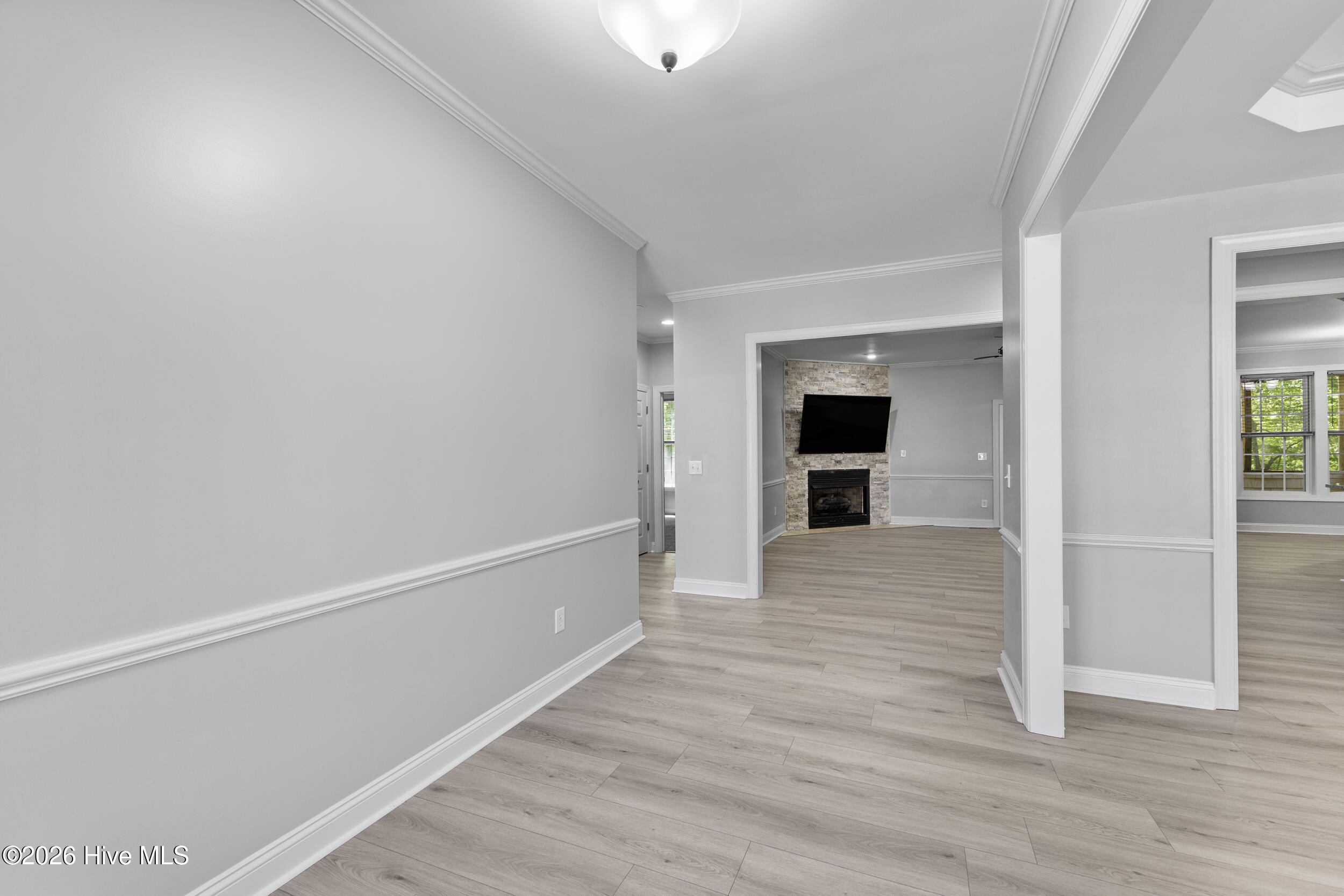 905 Charleston Place Property Photo 29