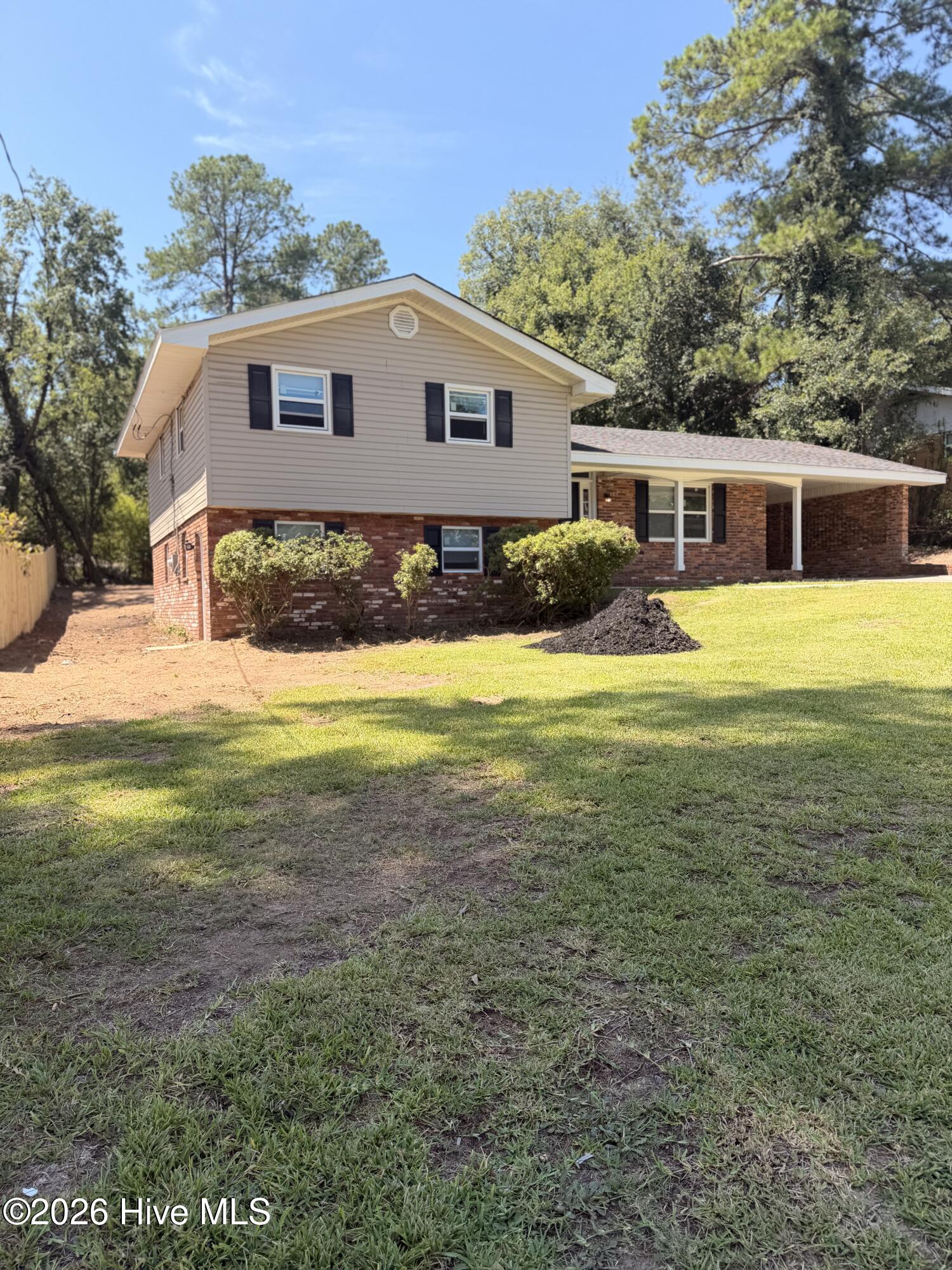 2410 Eagle Drive Property Photo 2