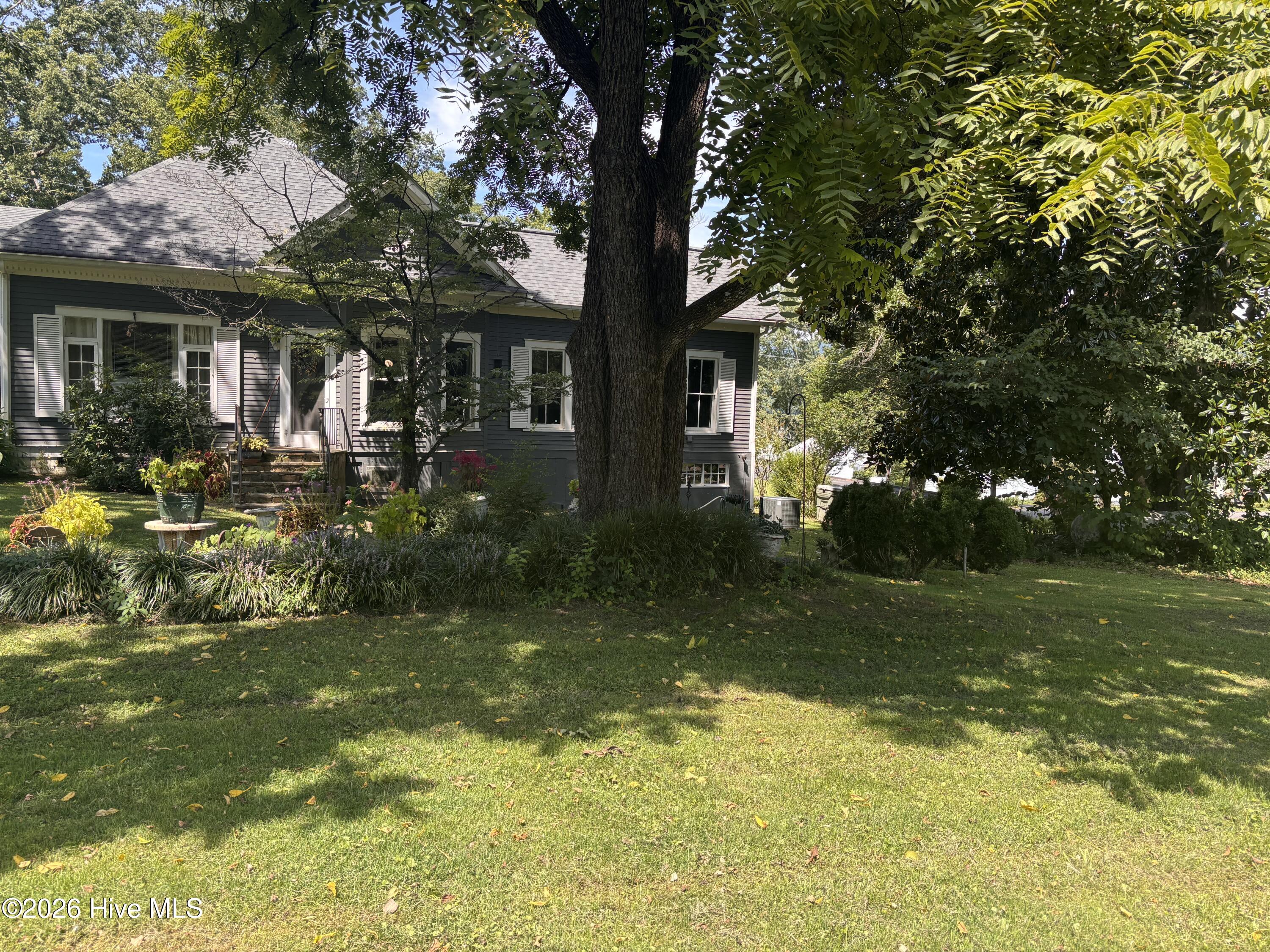 55 Aquone Road Property Photo 29