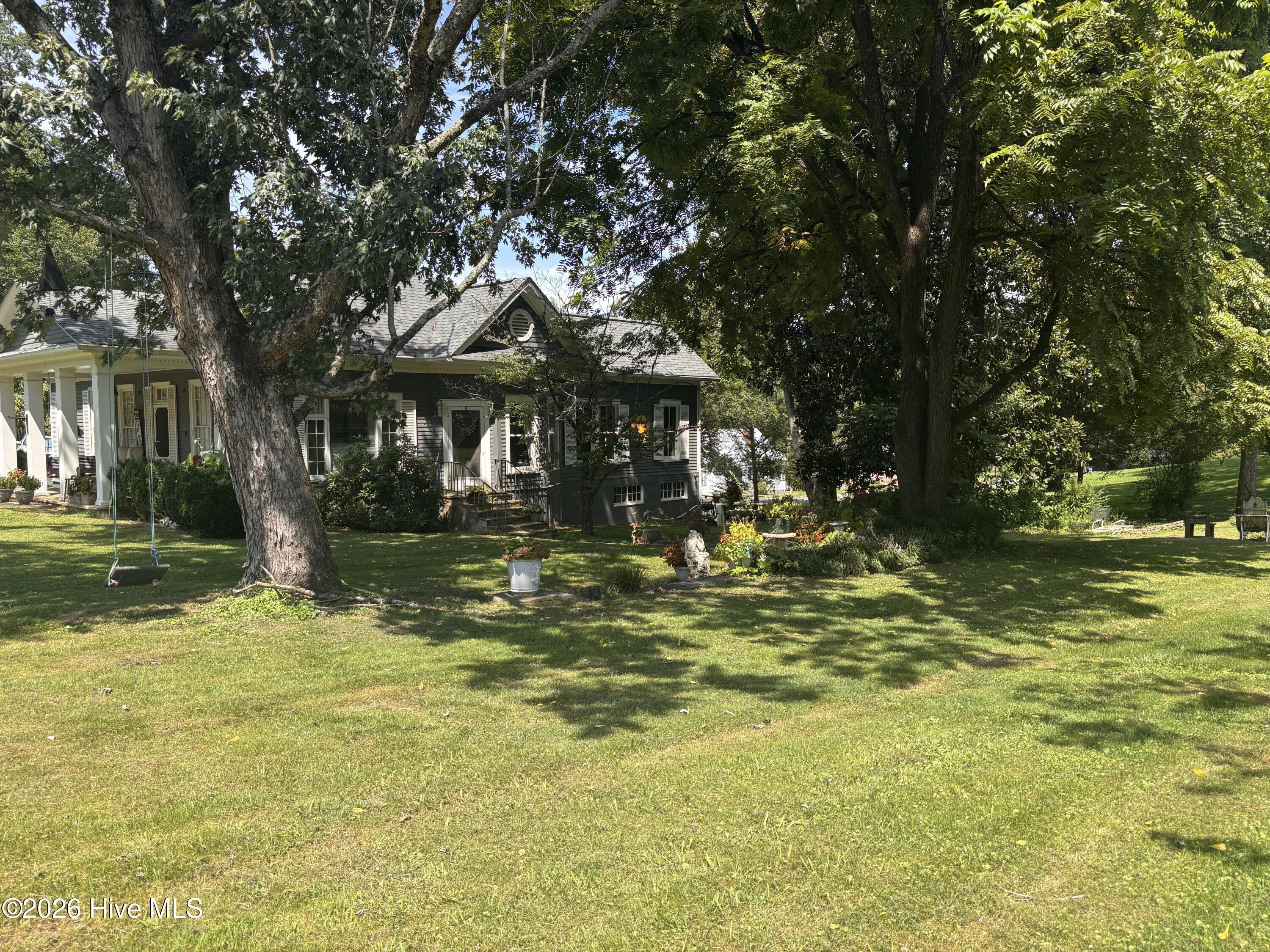 55 Aquone Road Property Photo 30