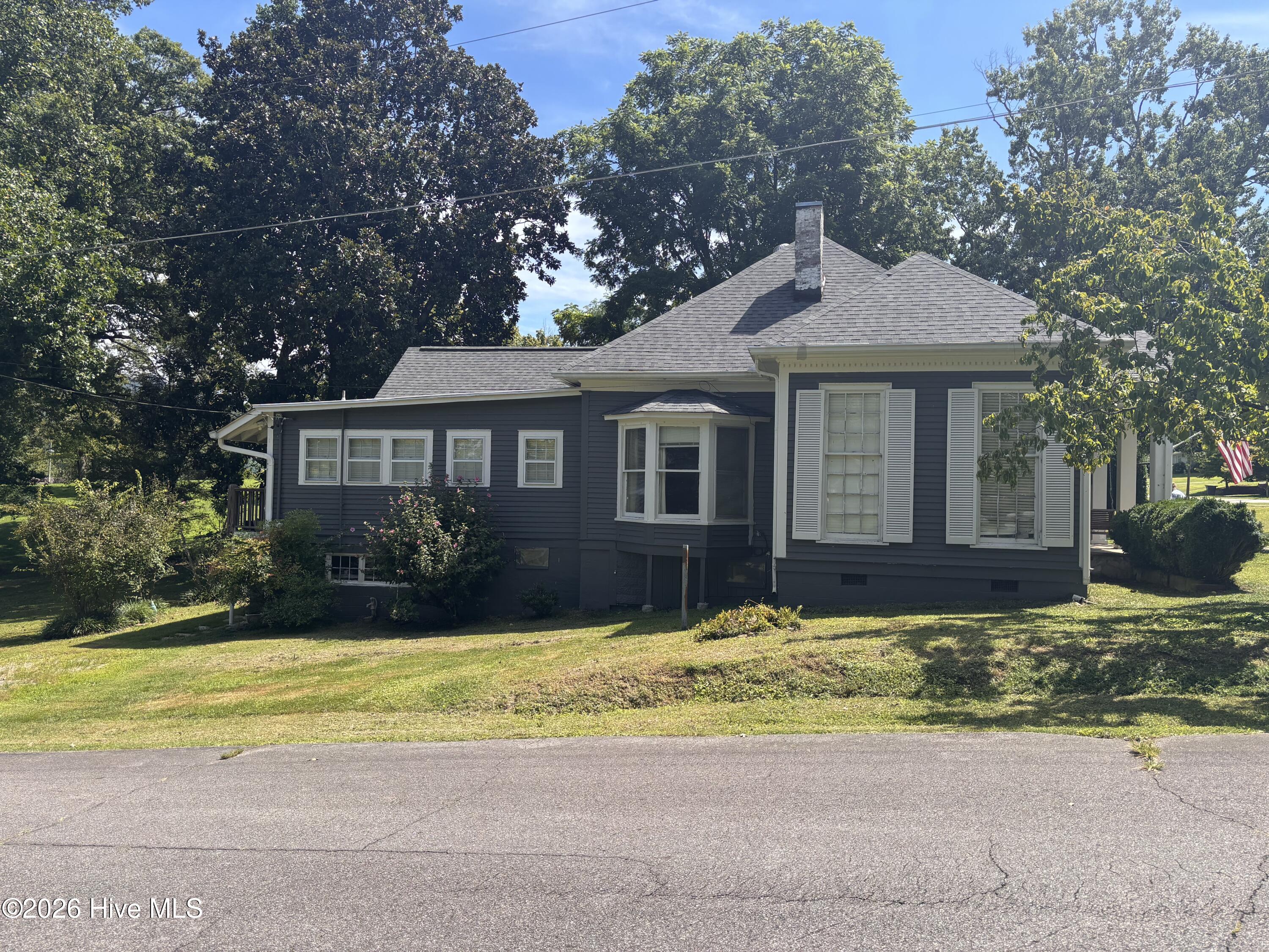 55 Aquone Road Property Photo 33