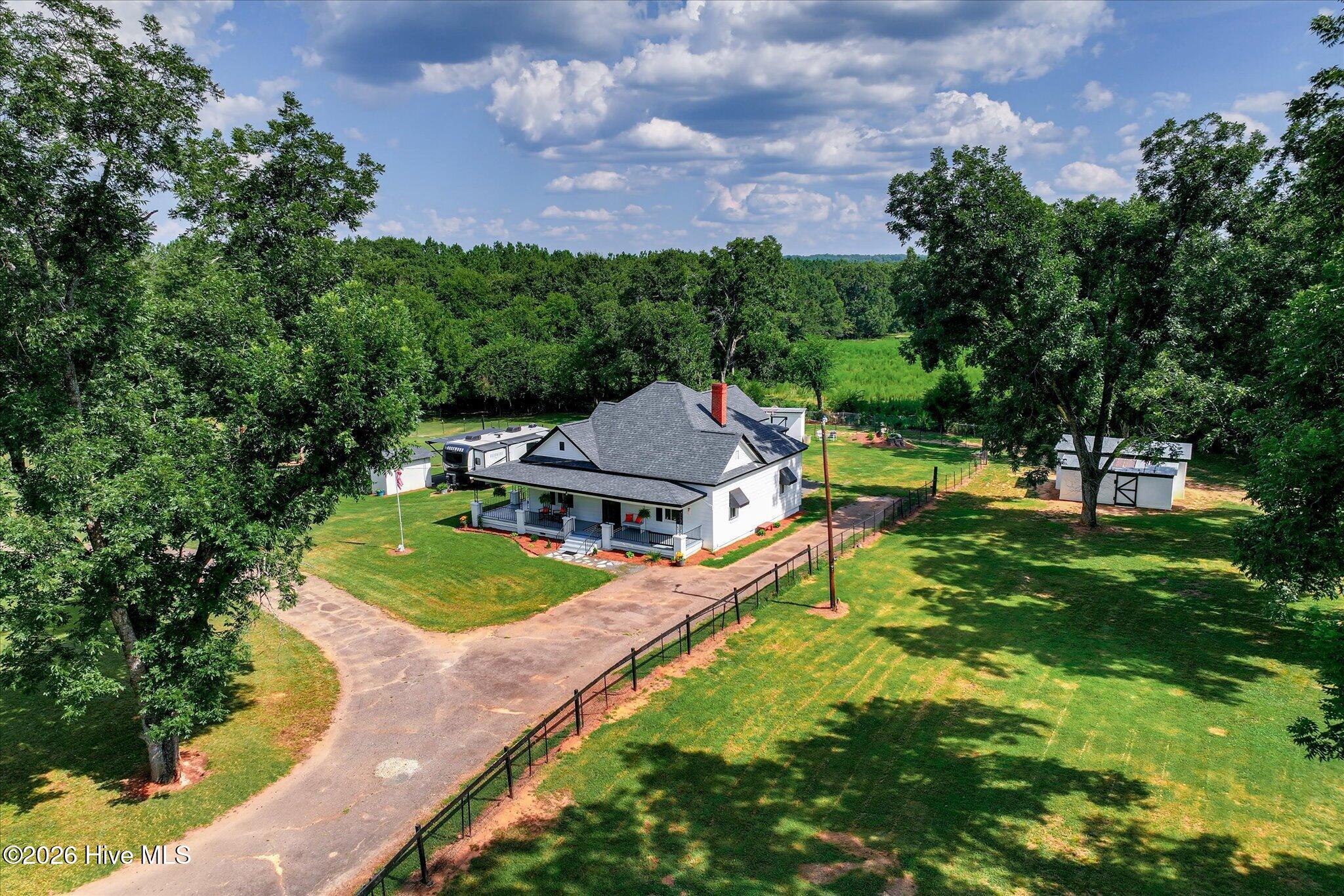 1131 Highway 378 E Property Photo 8