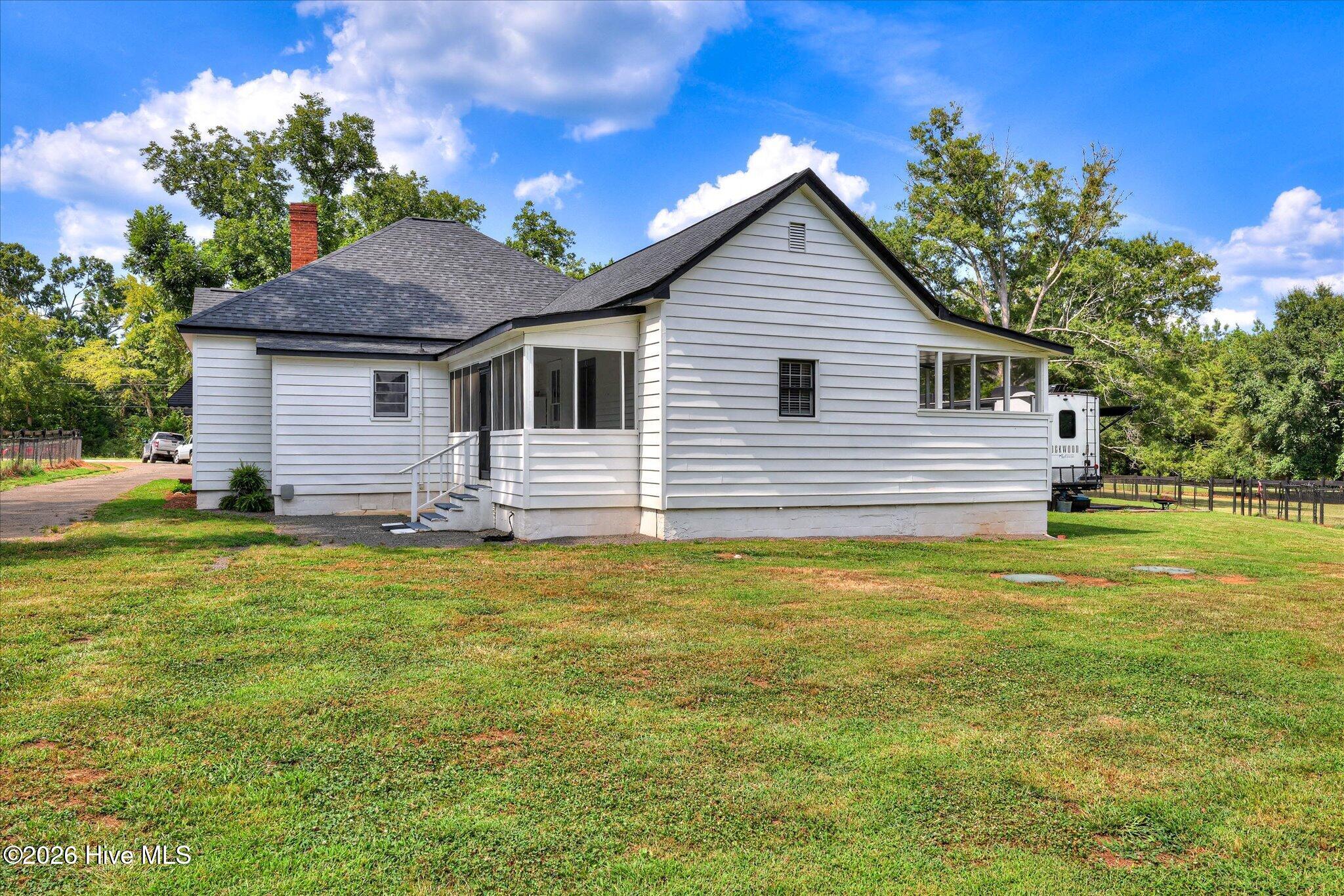 1131 Highway 378 E Property Photo 75
