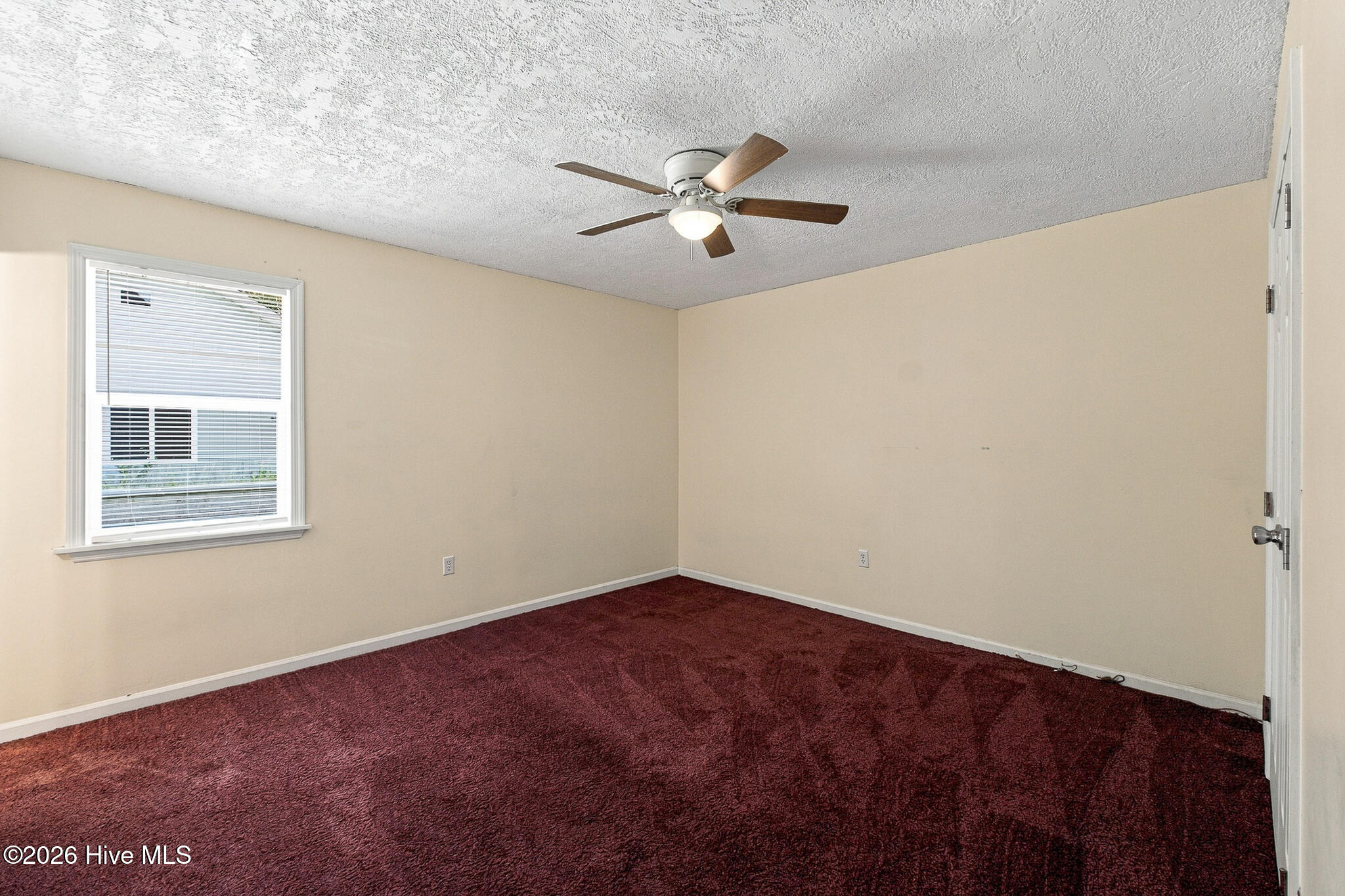 3487 Postell Drive Property Photo 8