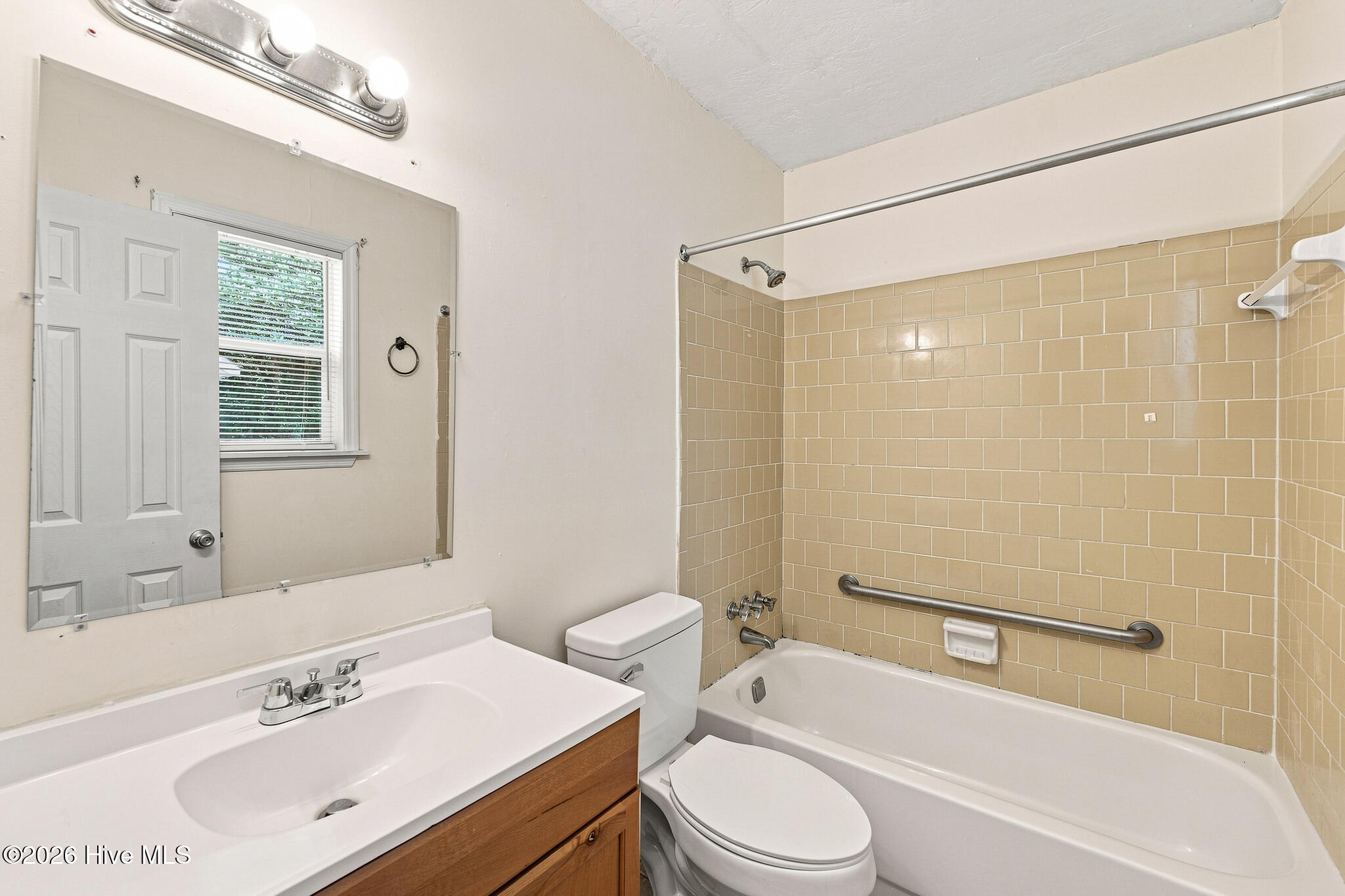 3487 Postell Drive Property Photo 13