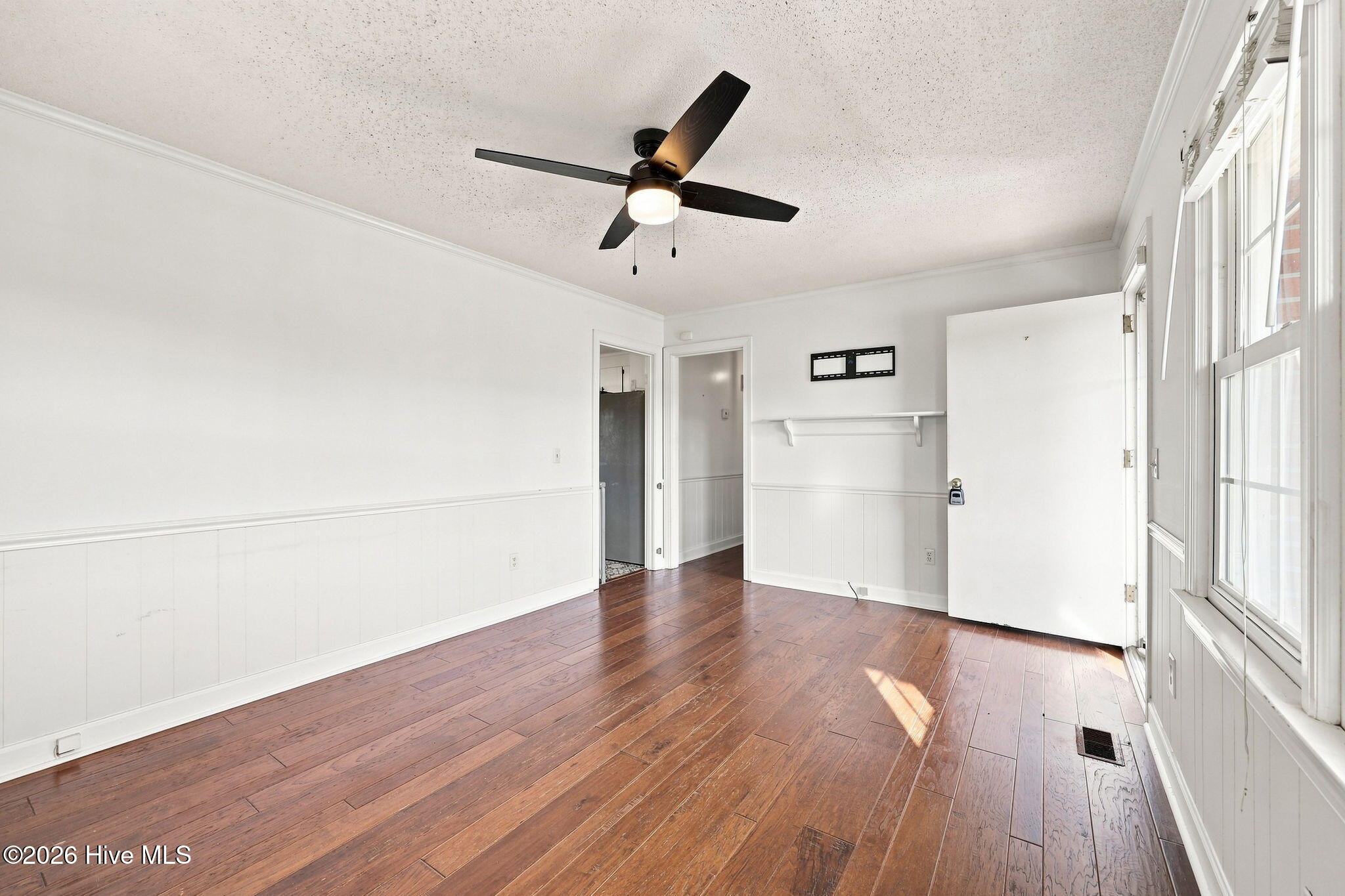 623 Moore Town Road Property Photo 7