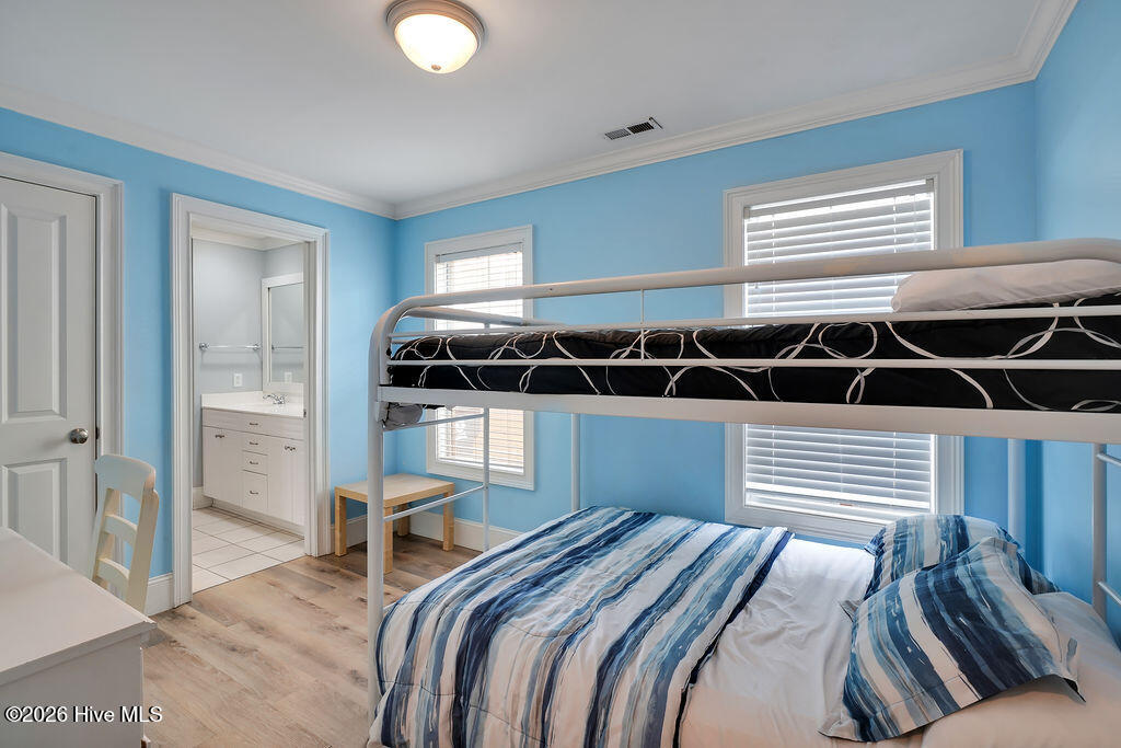 1516 S Lake Park Boulevard 1 Property Photo 35