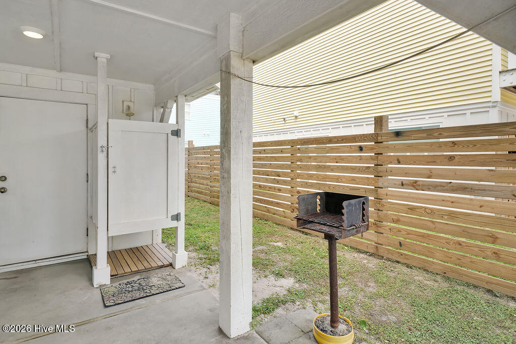 1516 S Lake Park Boulevard 1 Property Photo 41
