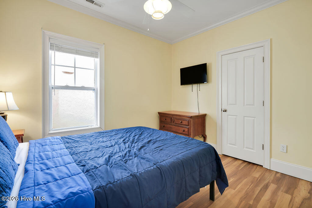 1516 S Lake Park Boulevard 2 Property Photo 33