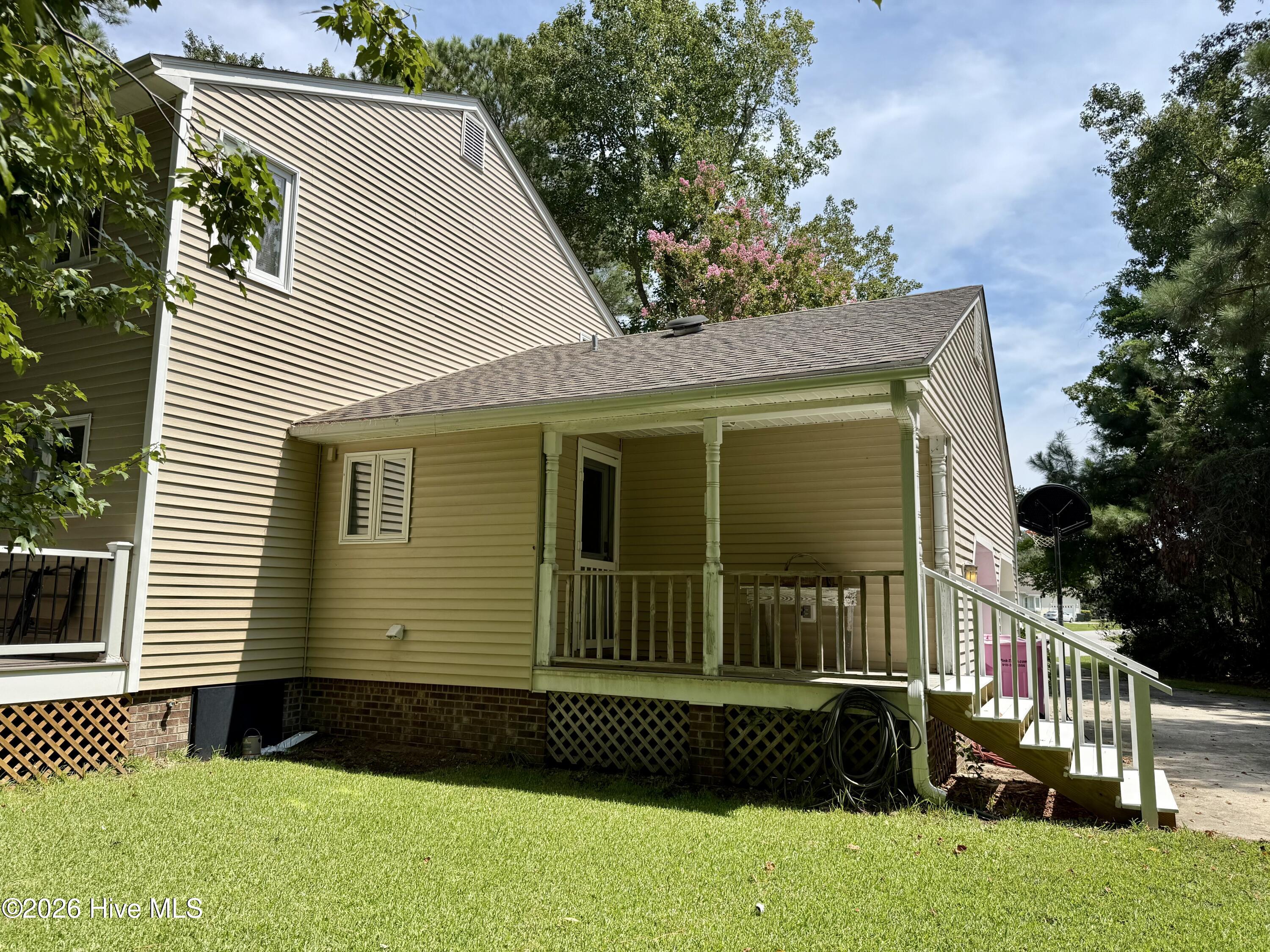 107 Opal Court Property Photo 25