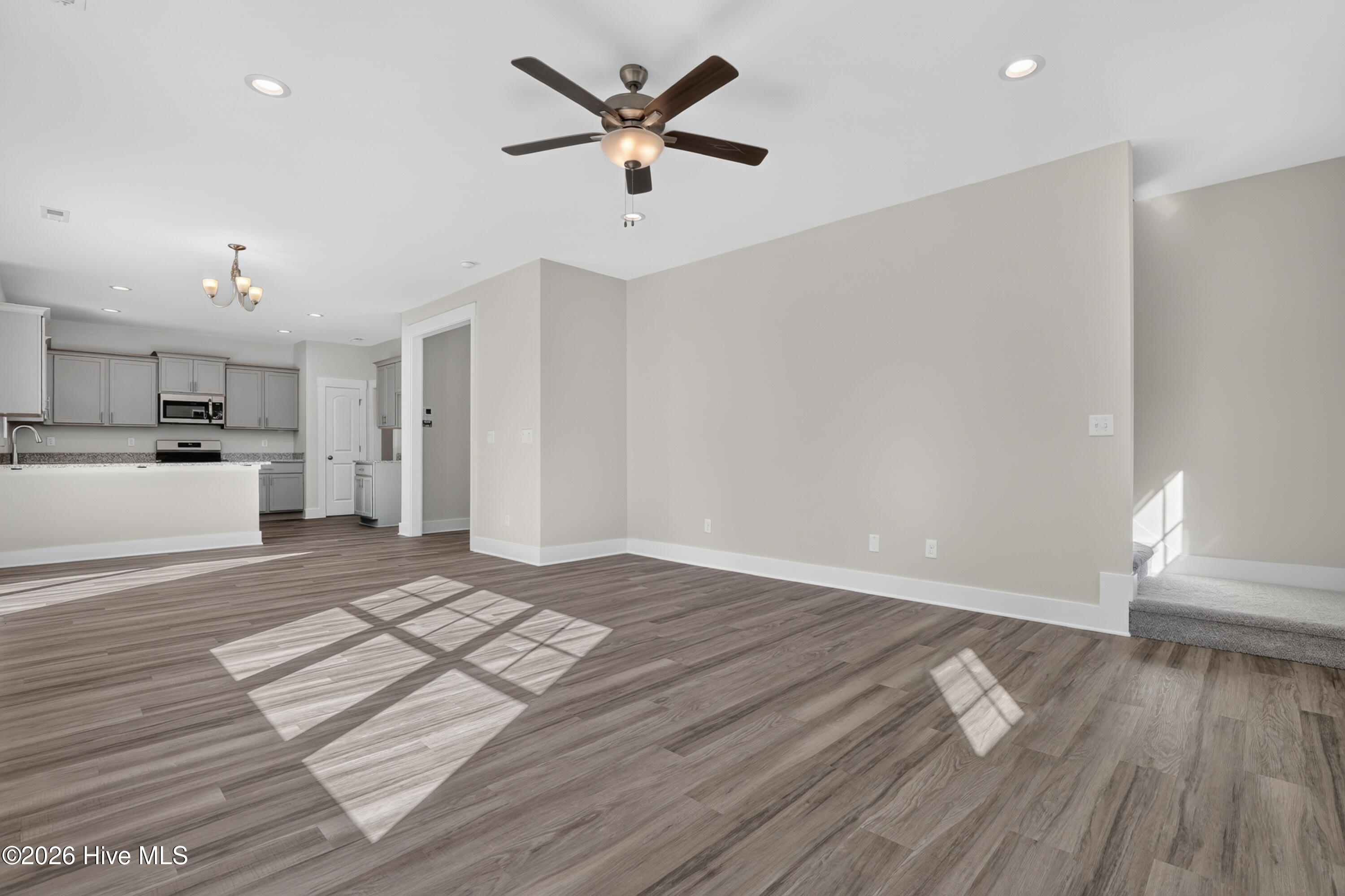 19 Peach Court Property Photo 9