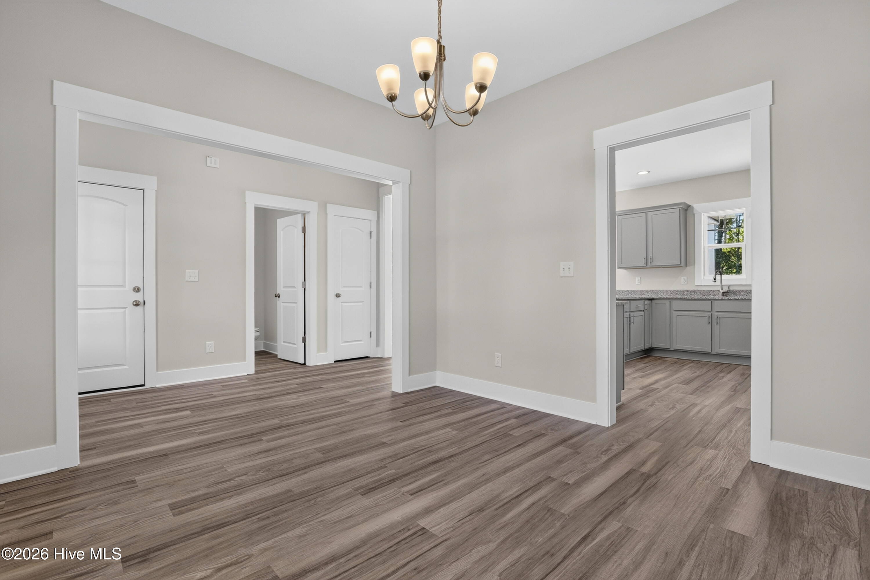 19 Peach Court Property Photo 13