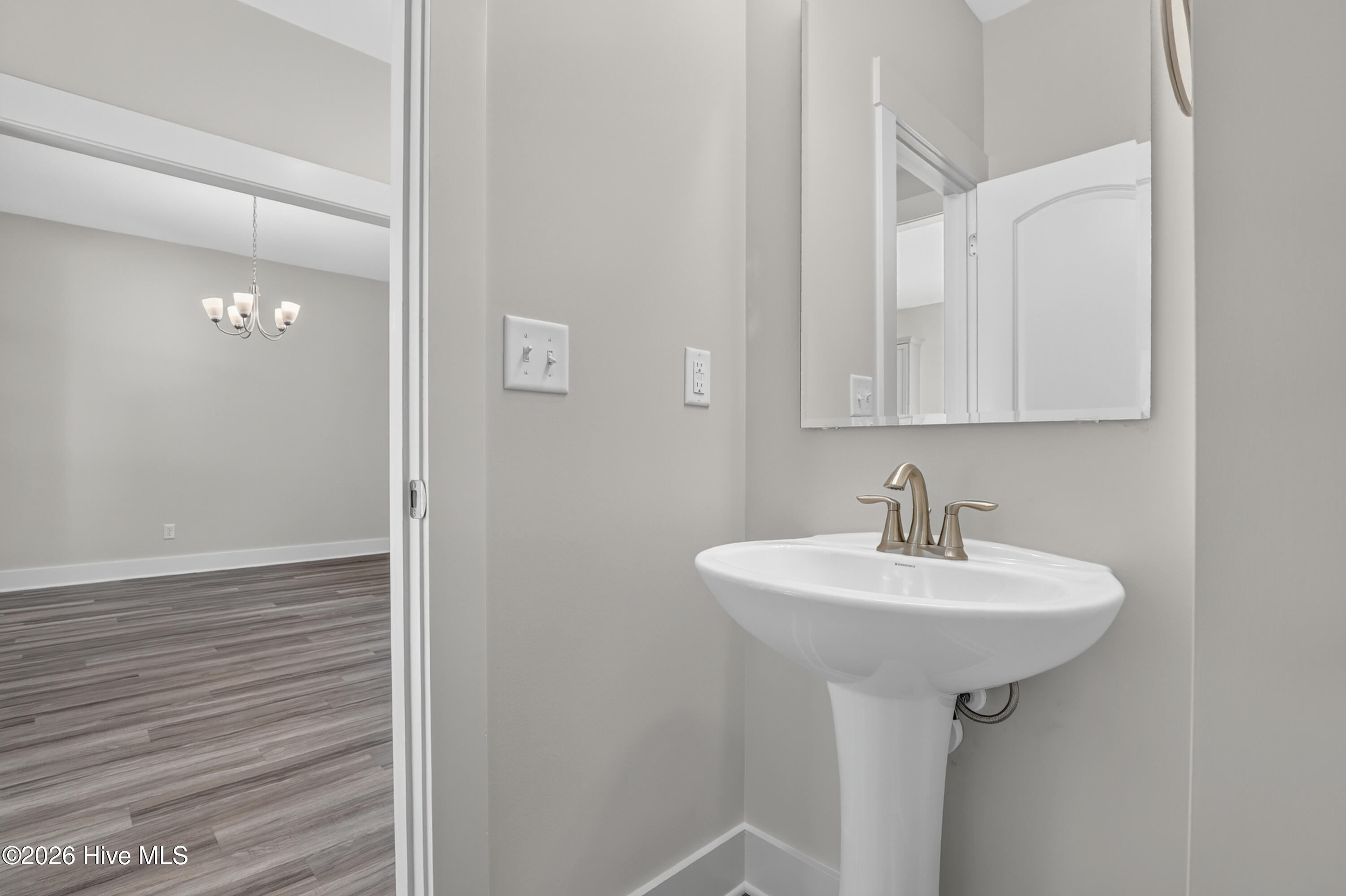 19 Peach Court Property Photo 33