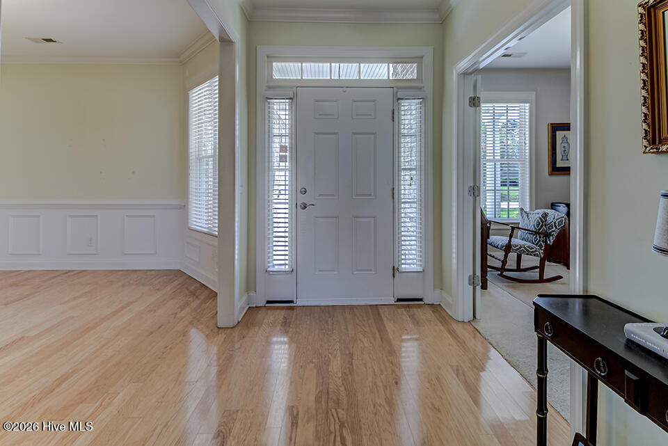 1026 Stonebridge Lane Property Photo 4
