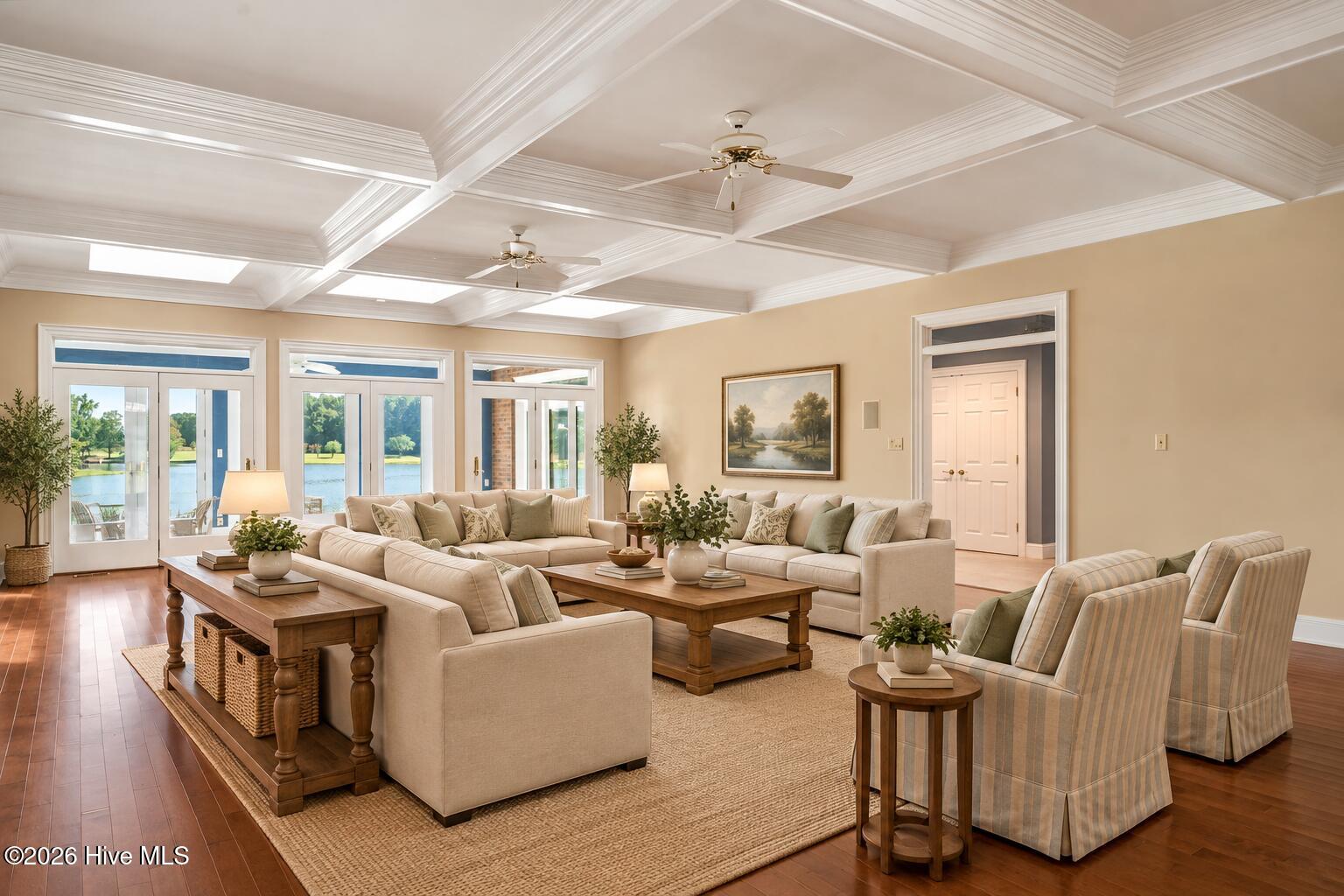 506 Lake Shore Drive Property Photo 6