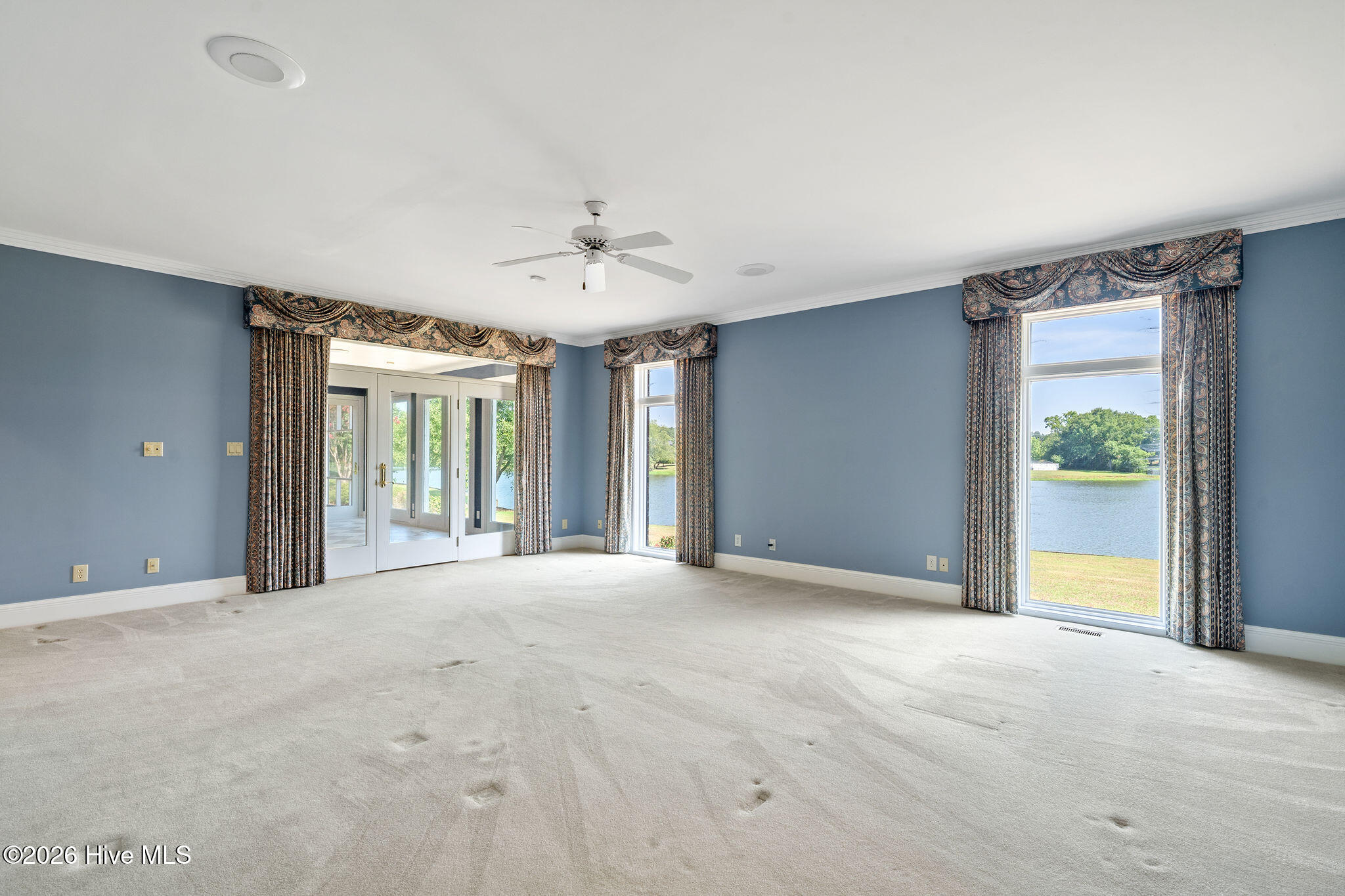 506 Lake Shore Drive Property Photo 24