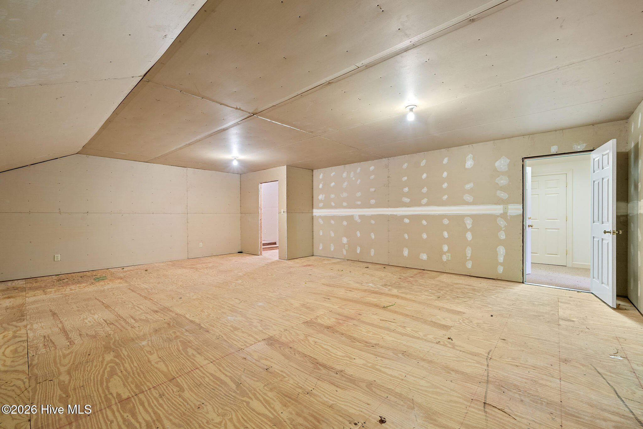 506 Lake Shore Drive Property Photo 36