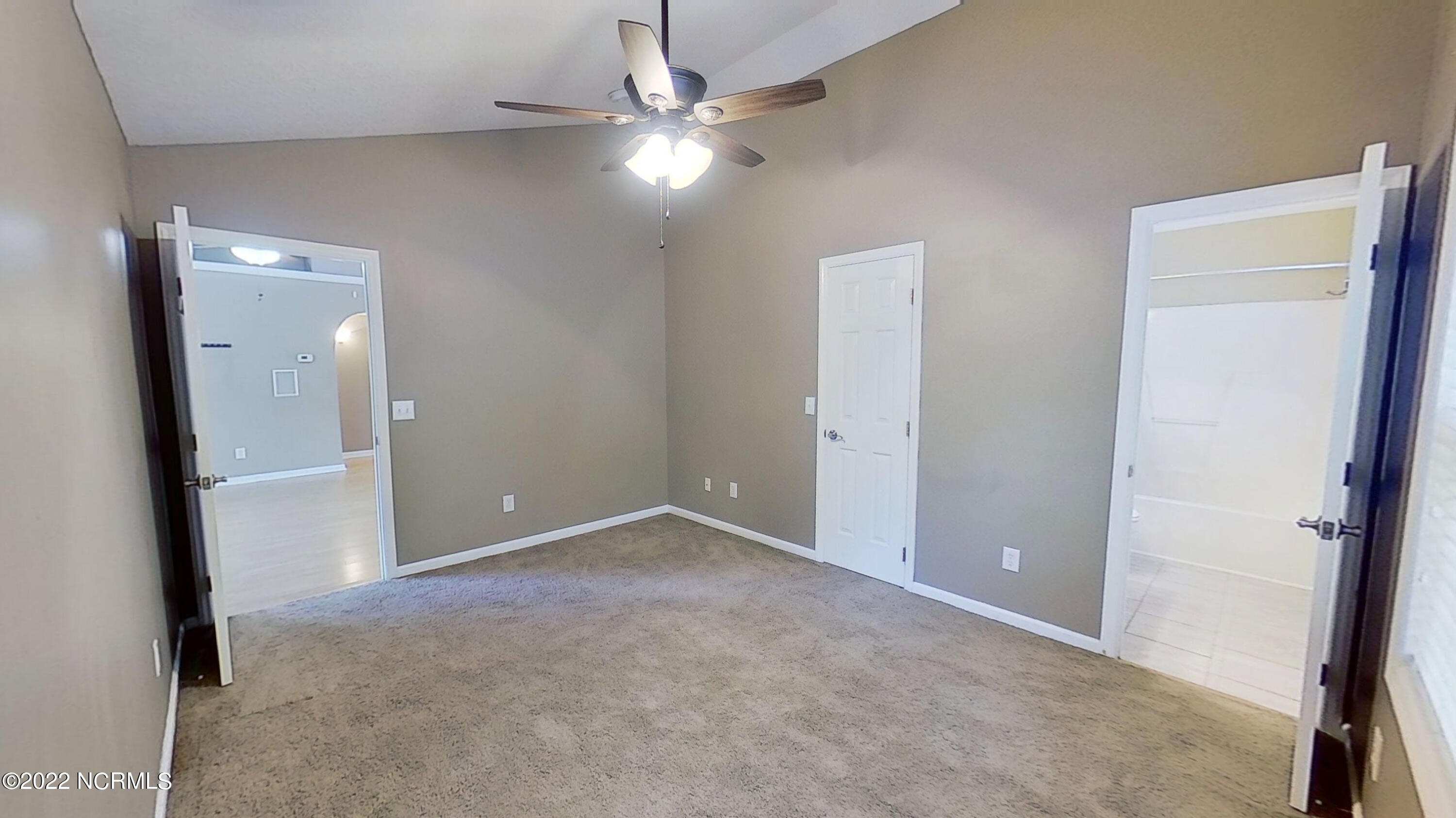 811 Grathwol Drive Property Photo 7