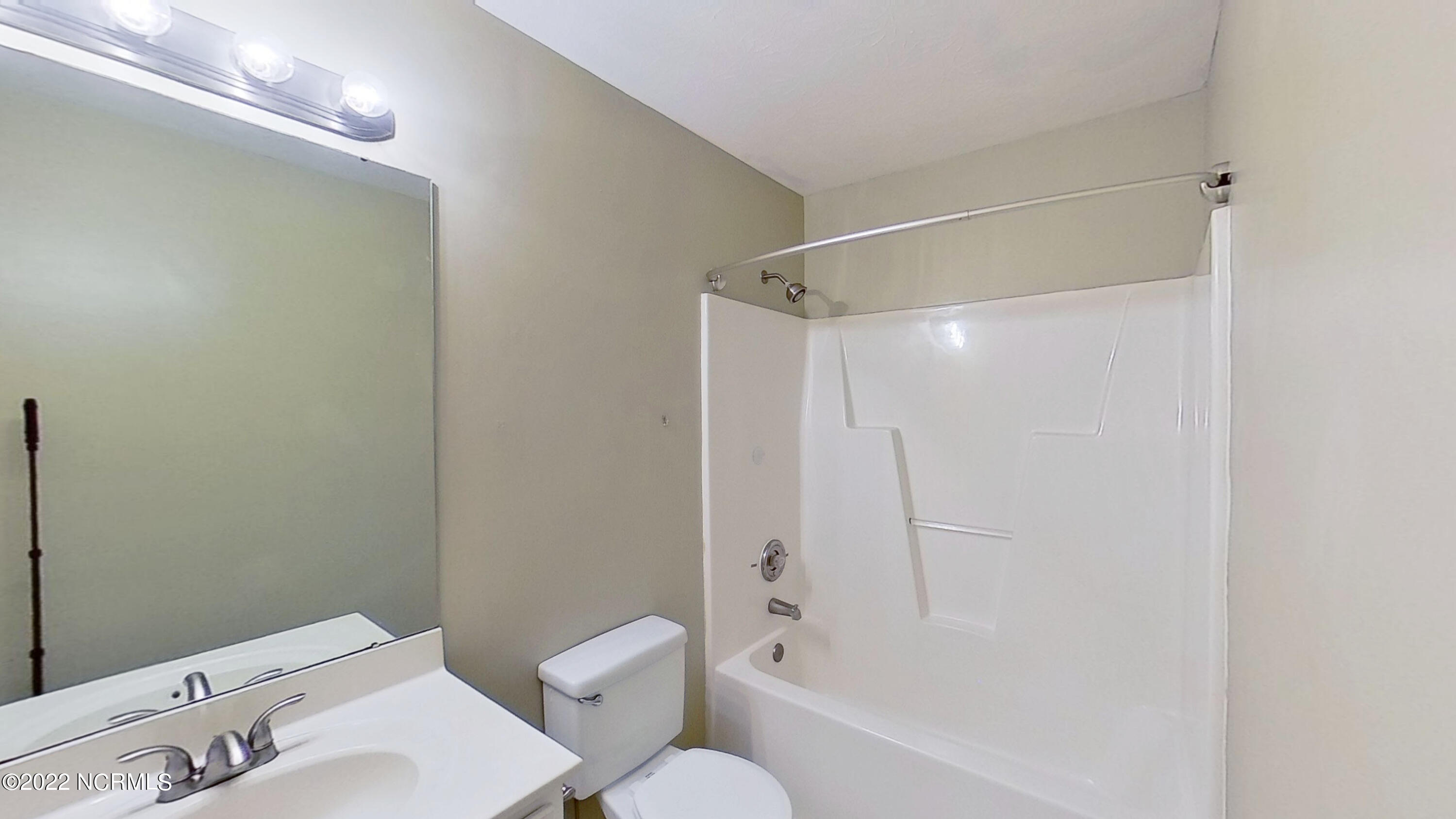 811 Grathwol Drive Property Photo 15