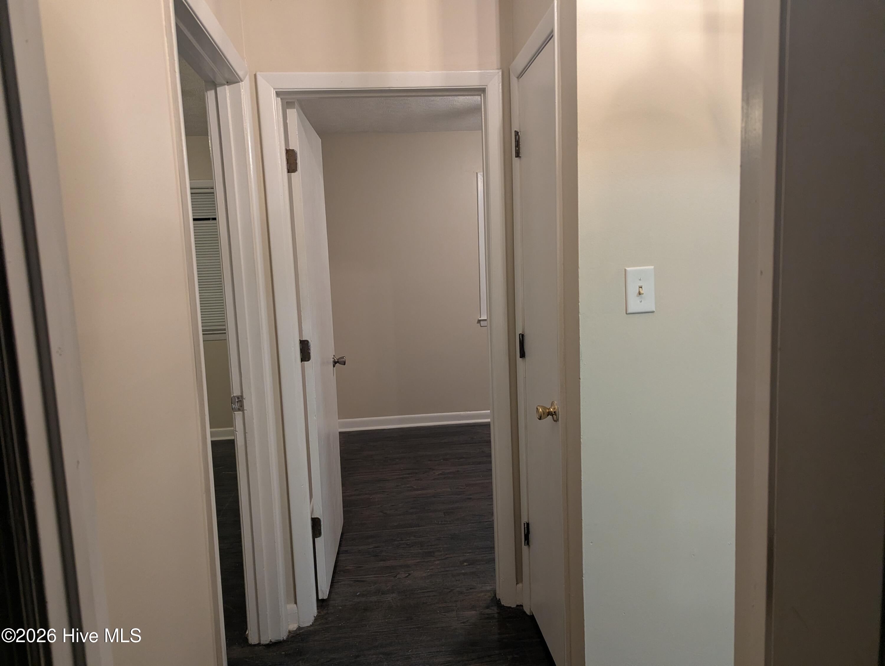 1020 Riverside Circle Property Photo 19