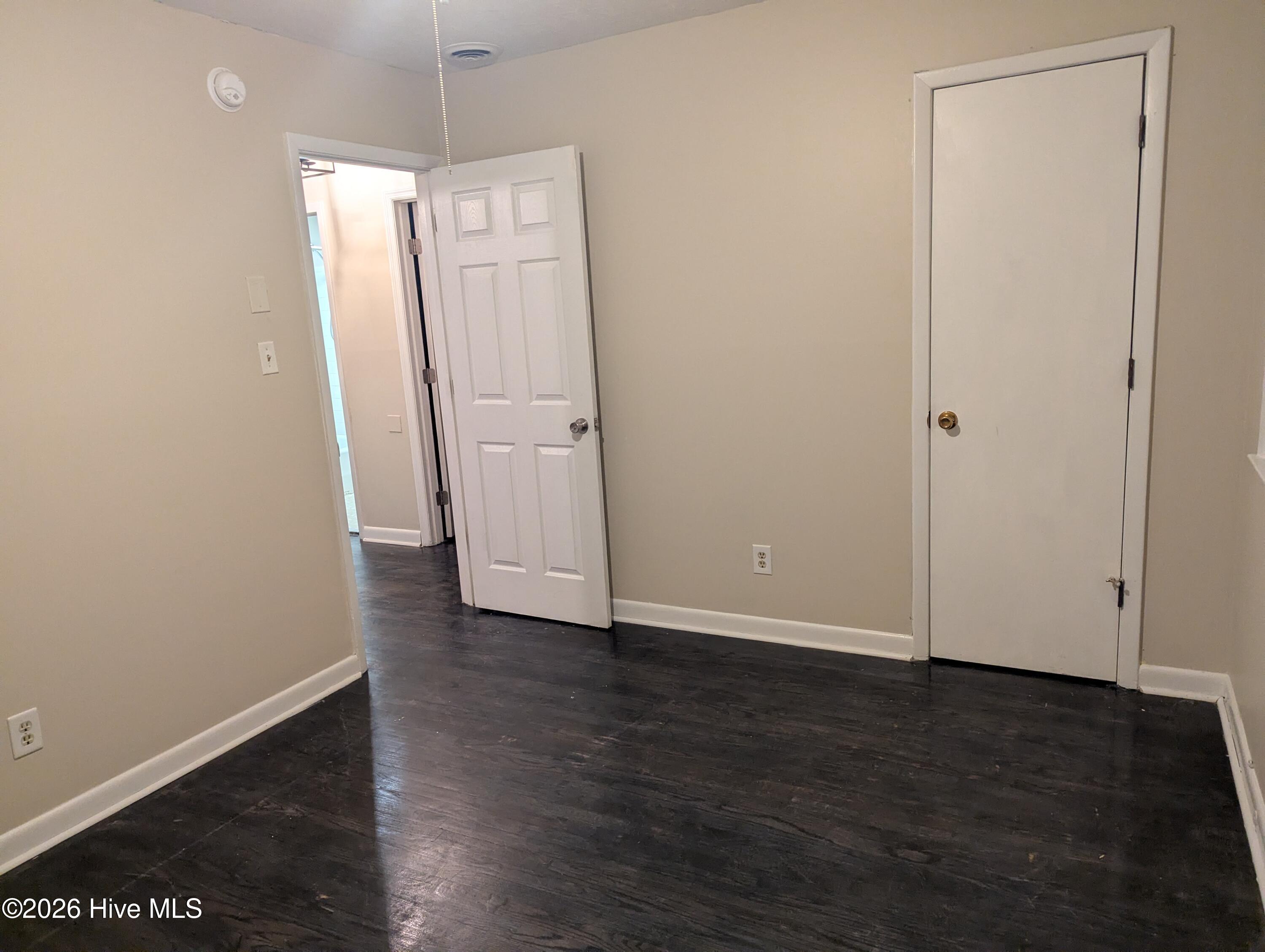 1020 Riverside Circle Property Photo 20