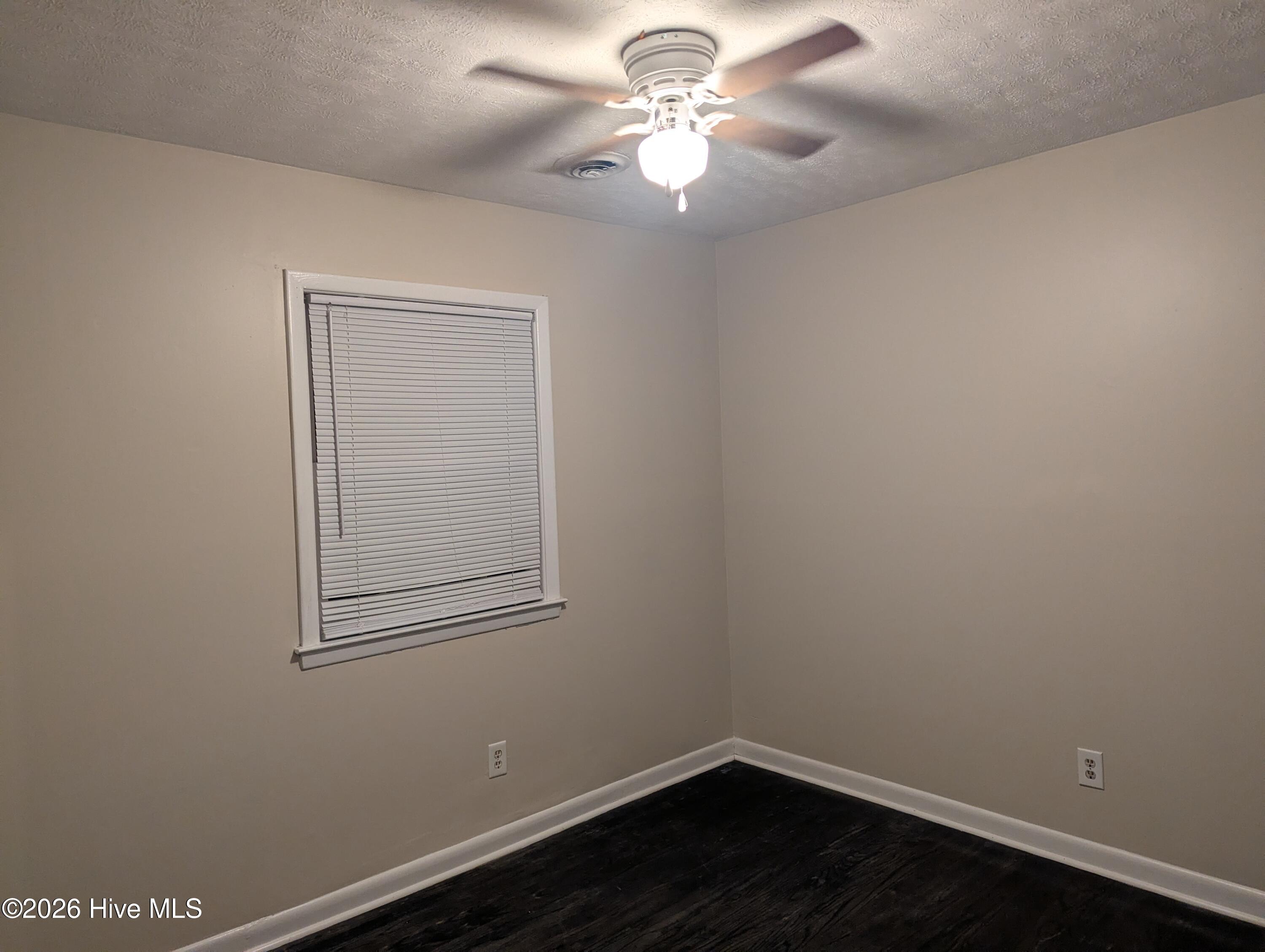 1020 Riverside Circle Property Photo 21