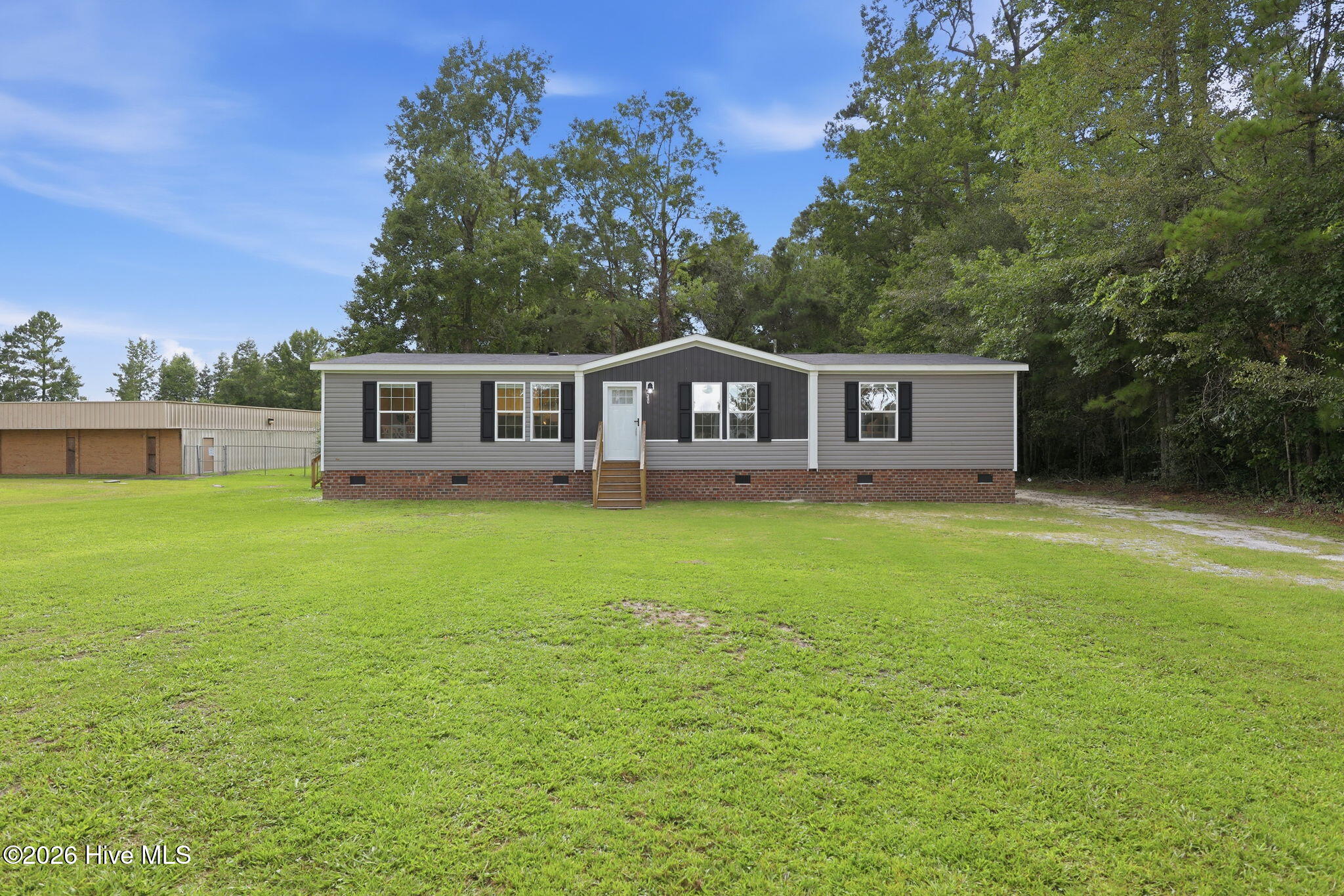 939 Nc 306 Highway N Property Photo 1